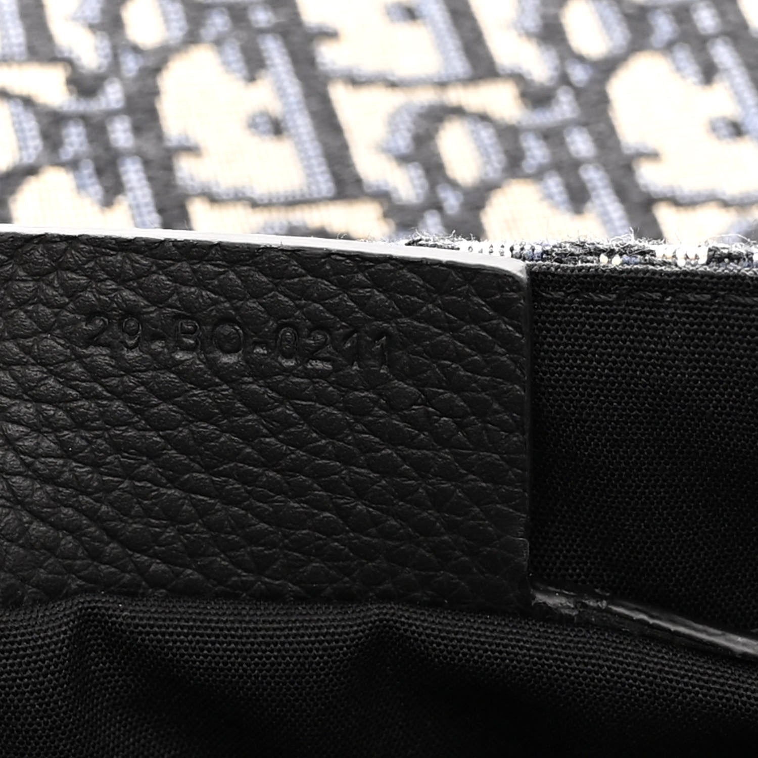 Christian Dior Grained Calfskin Oblique Saddle Messenger Black 7 of 10