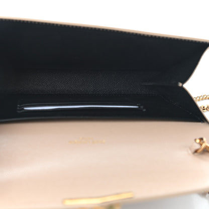 Saint Laurent Grain De Poudre Monogram Cassandra Clasp Bag Beige 5 of 8