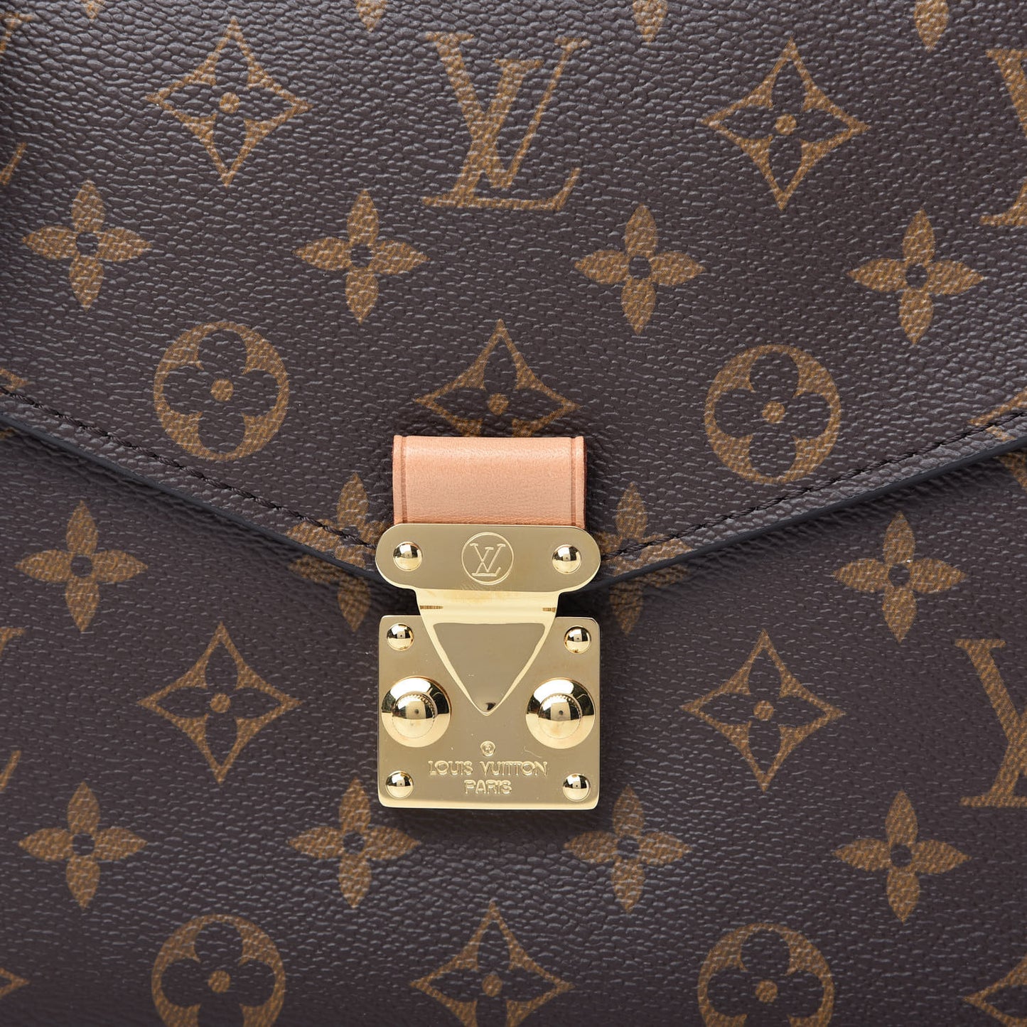 Monogram Pochette Metis