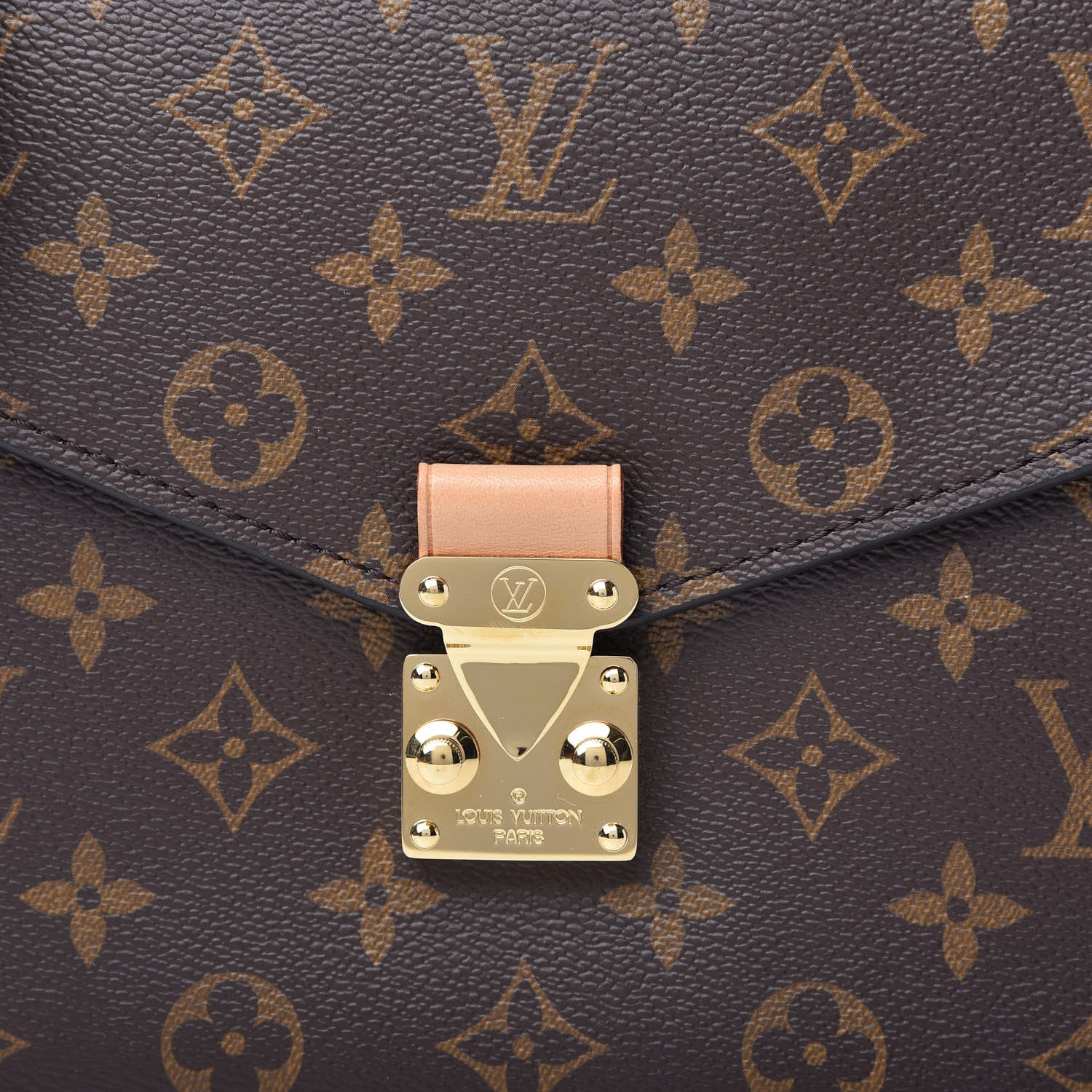 Louis Vuitton Monogram Pochette Metis 9 of 9