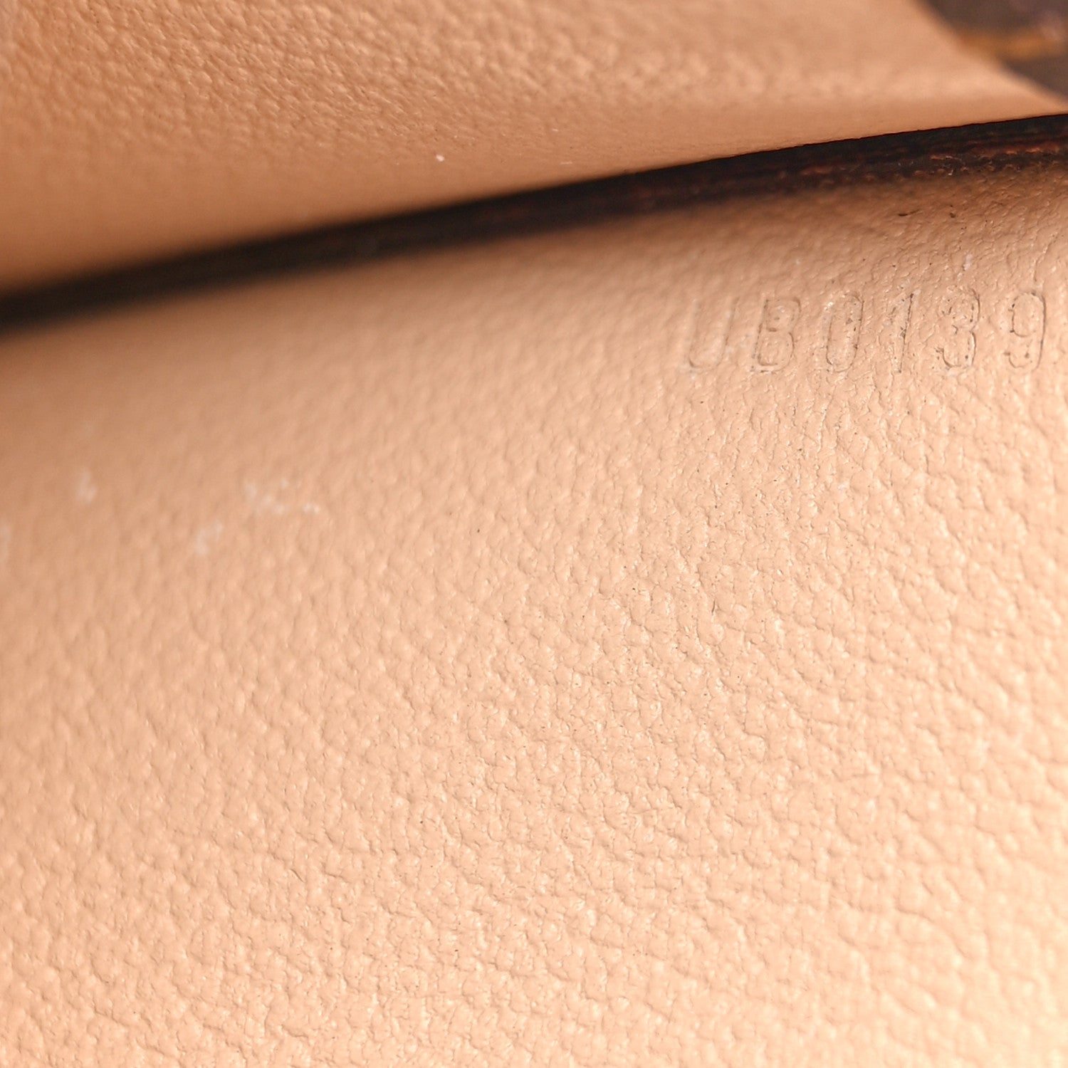 Louis Vuitton Monogram Toiletry Pouch 19 6 of 9