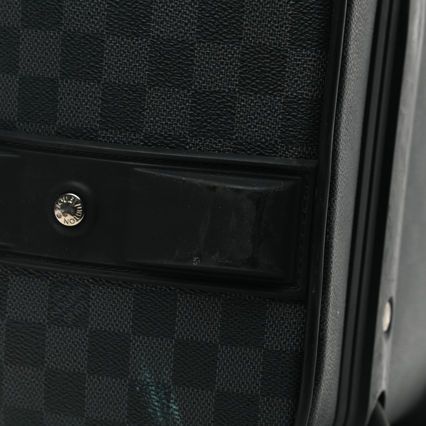 Damier Graphite Pegase 55