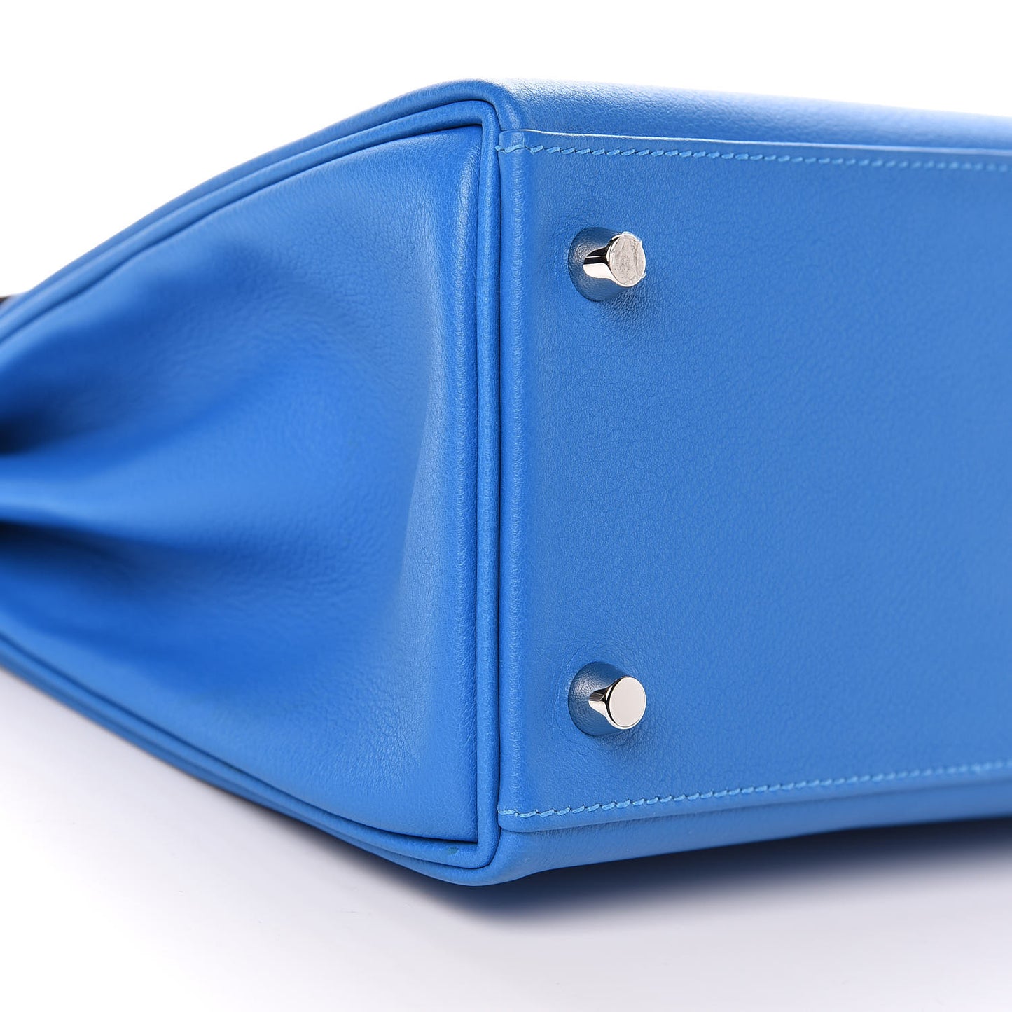 Evercolor Kelly Retourne 28 Bleu Hydra