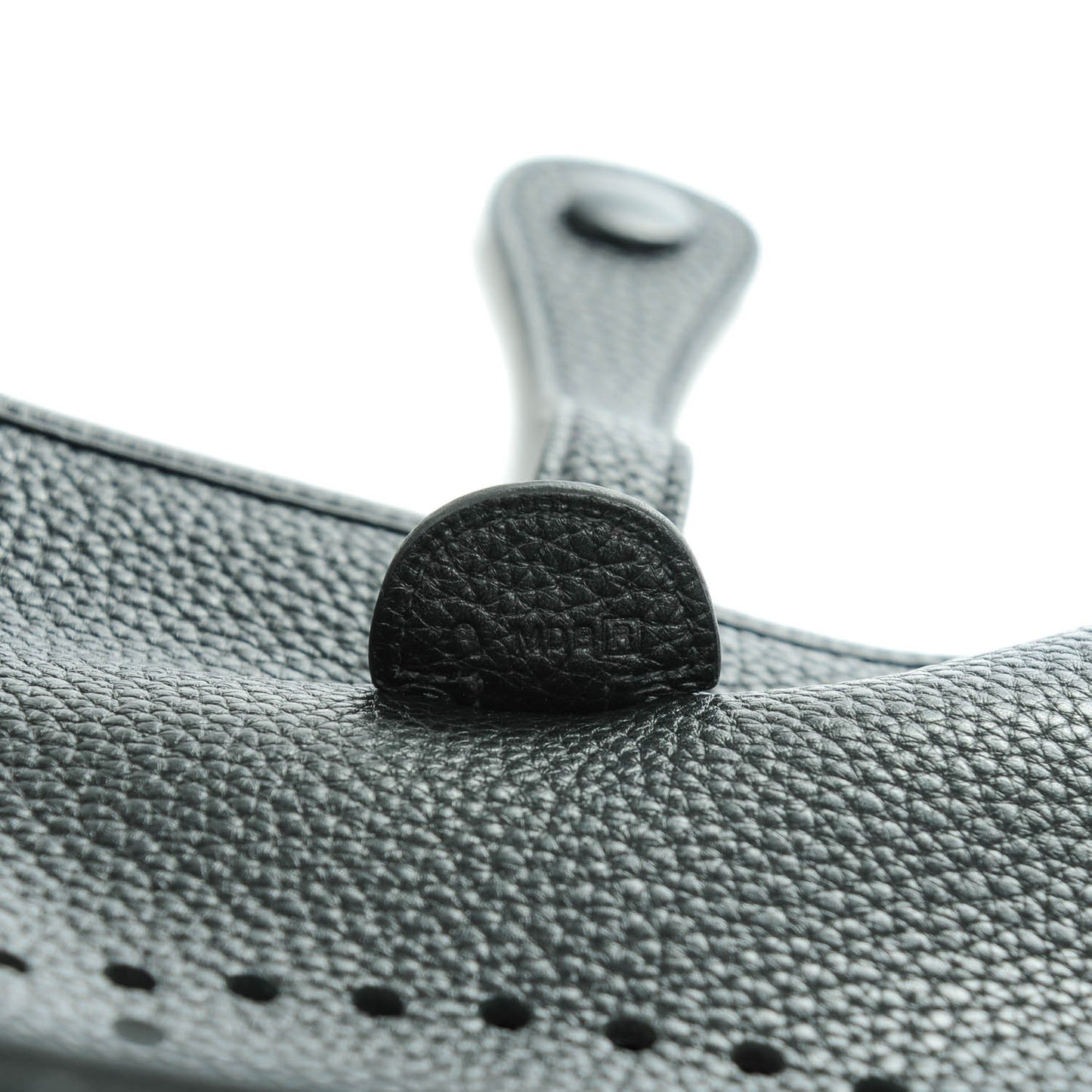 Taurillon Clemence Evelyne III PM Black