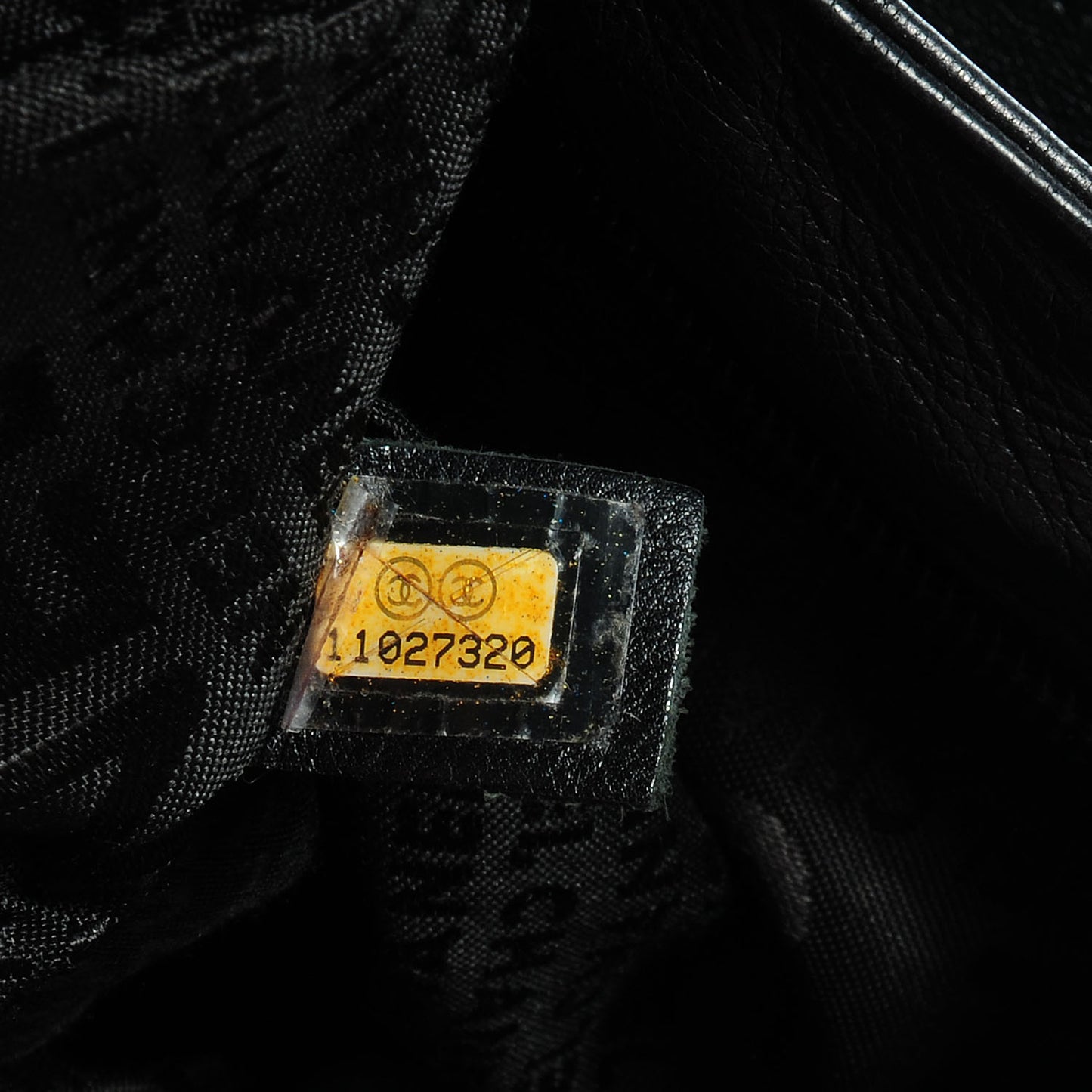Lambskin Medium Ultimate Soft Tote Black