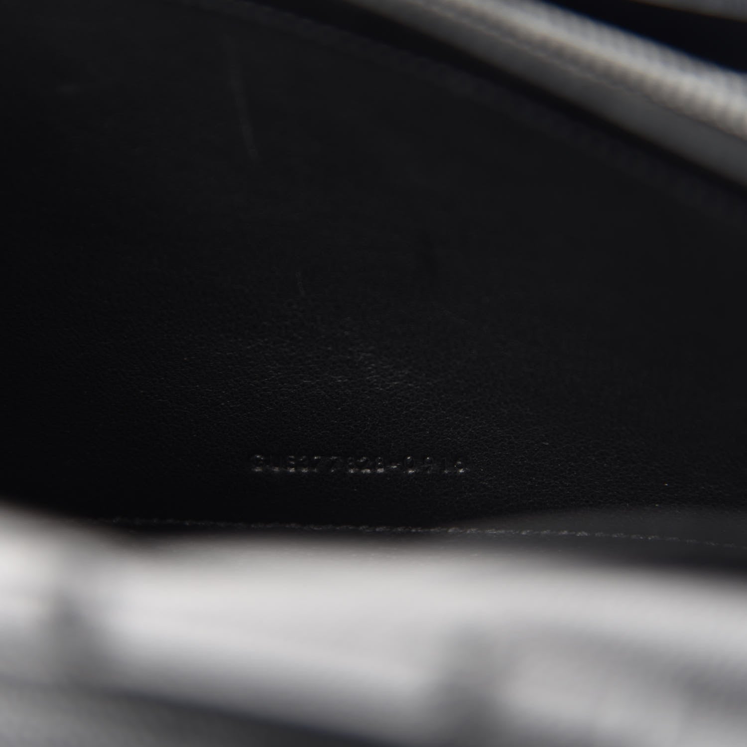Saint Laurent Grain De Poudre Matelasse Chevron Monogram Chain Wallet Black White 10 of 11