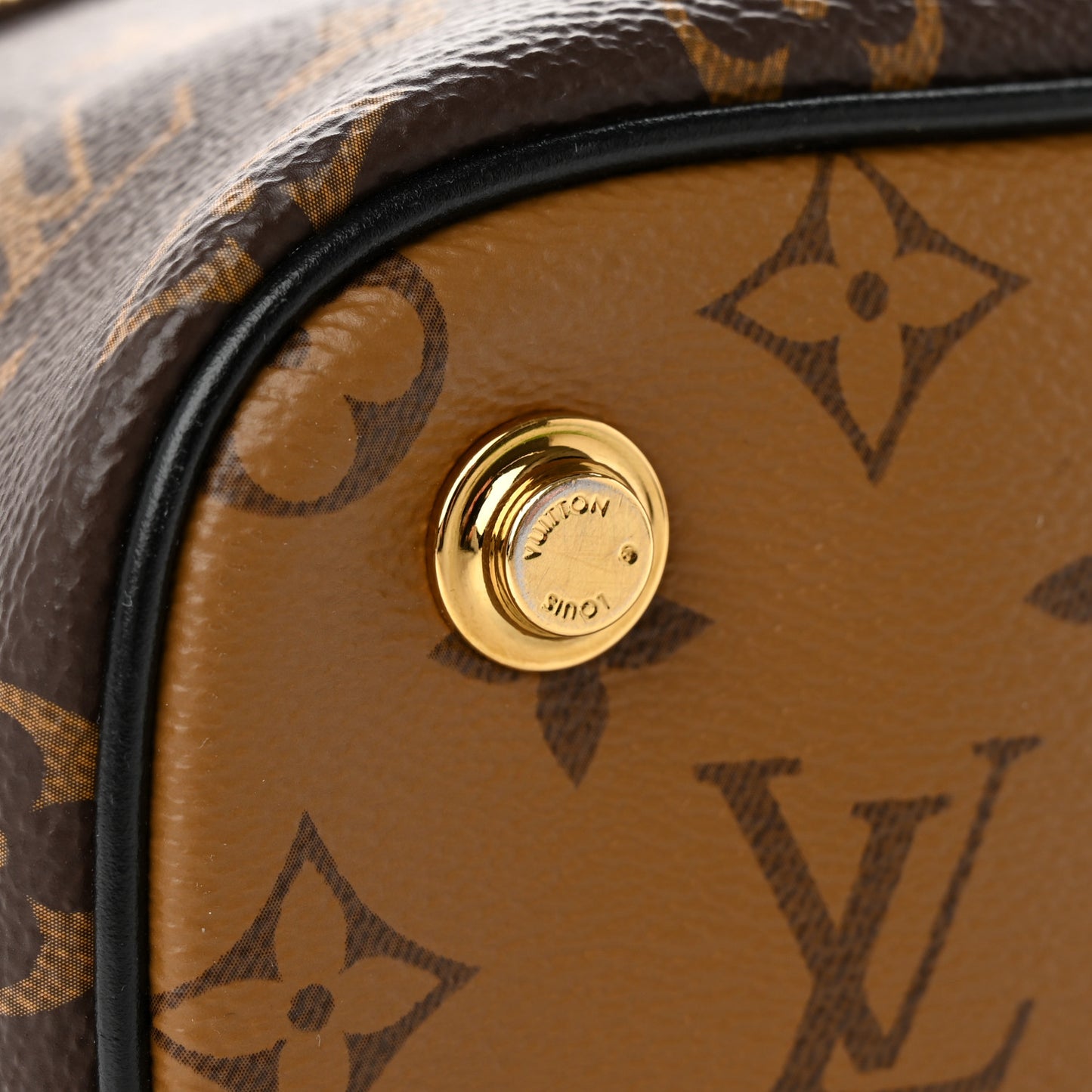 Reverse Monogram Vanity PM