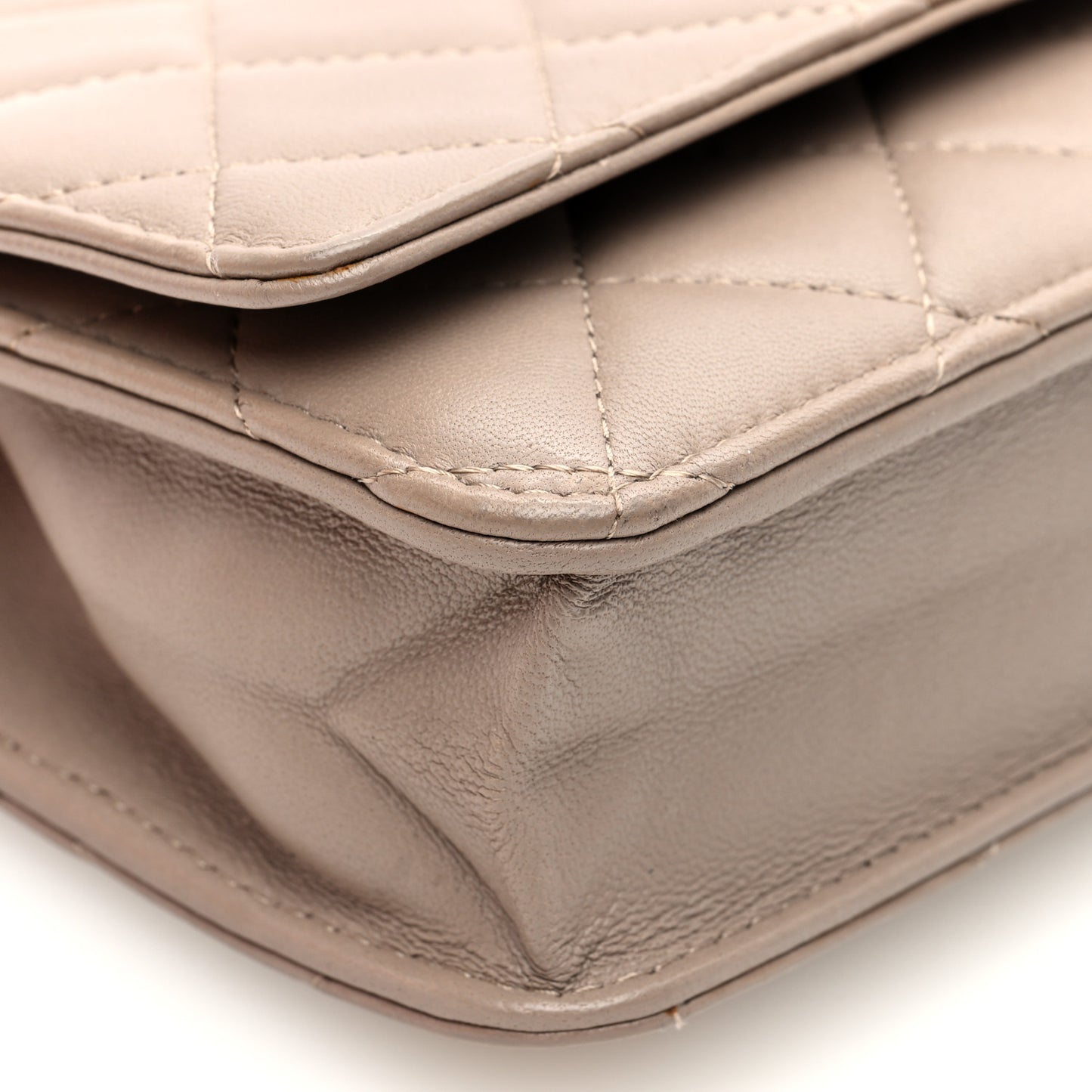 Lambskin Quilted Wallet On Chain WOC Taupe