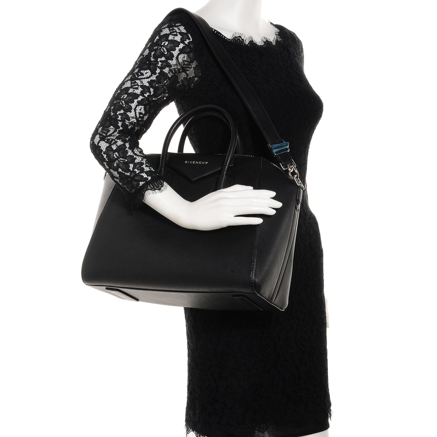 Givenchy Sugar Goatskin Medium Antigona Black 2 of 11