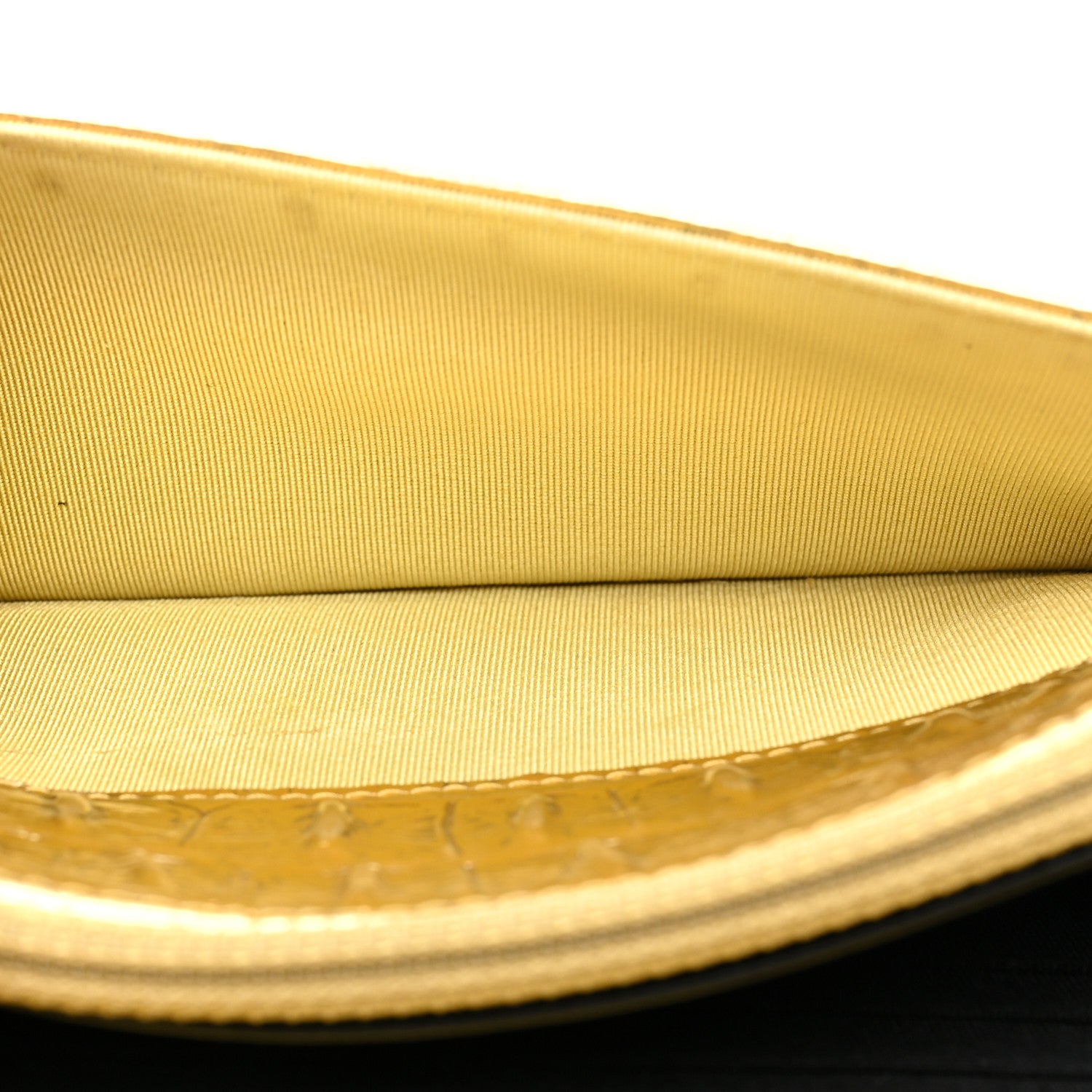 Chanel Metallic Calfskin Crocodile Embossed Cocodile Wallet On Chain WOC Gold 7 of 18