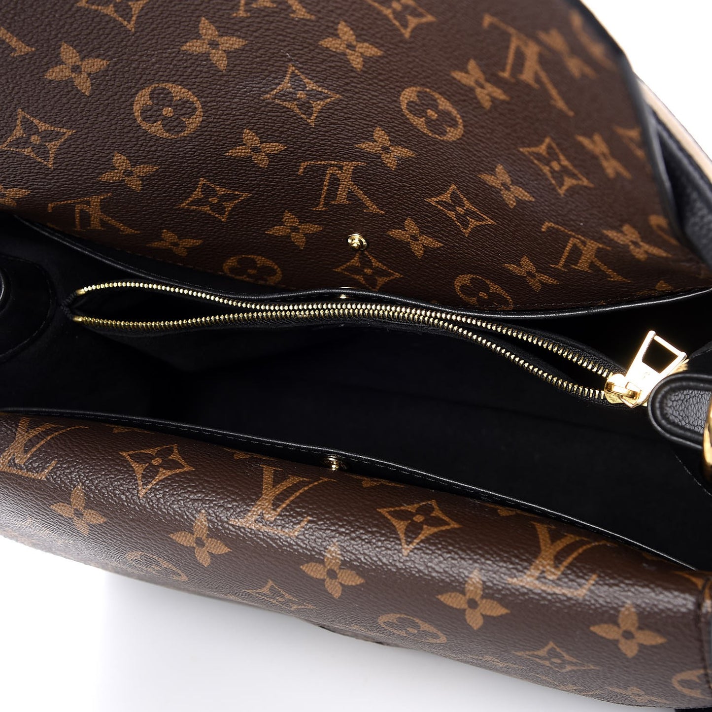 Monogram Double V Black