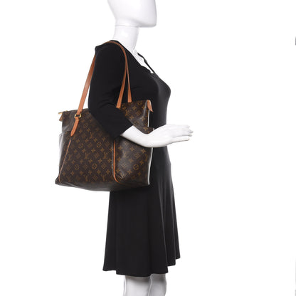 Louis Vuitton Monogram Totally MM 2 of 9