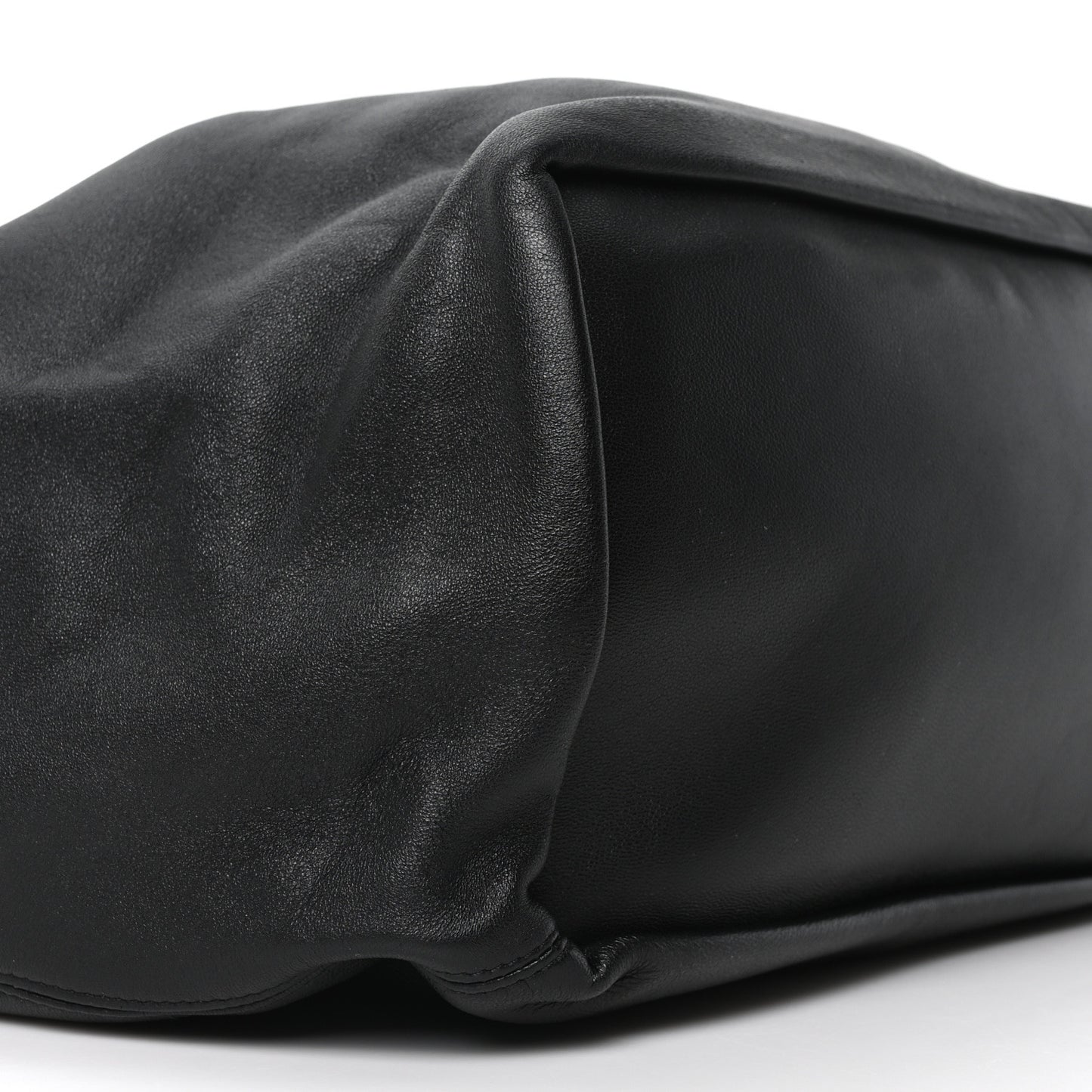 Buttery Nappa Lambskin Medium Squeeze Bag Black
