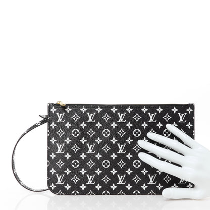 Louis Vuitton Monogram Giant Jungle Neverfull MM GM Pochette Black 2 of 10