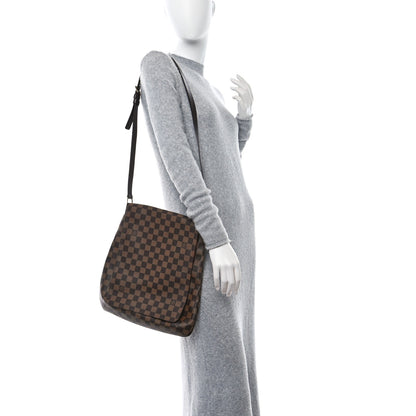 Louis Vuitton Damier Ebene Musette GM 2 of 8