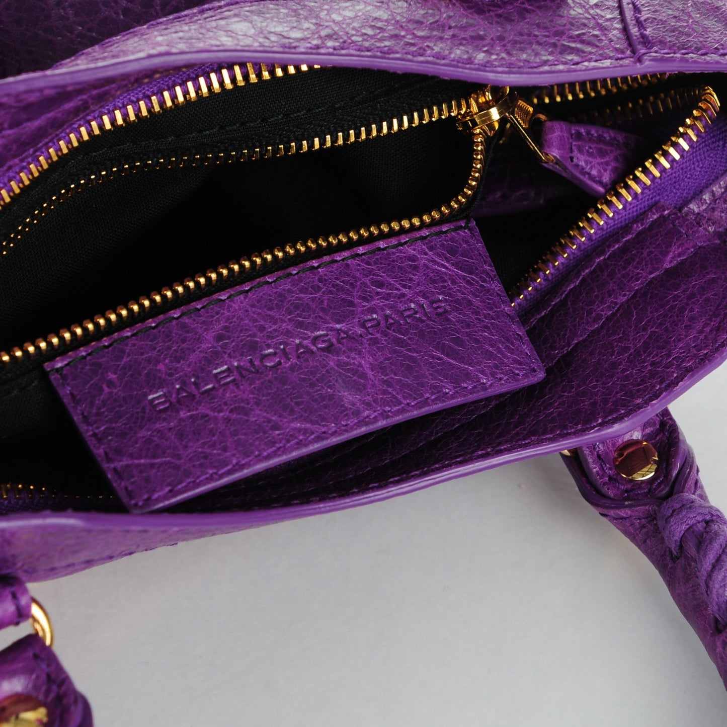 Agneau Giant 12 Gold Hardware Mini City Ultraviolet