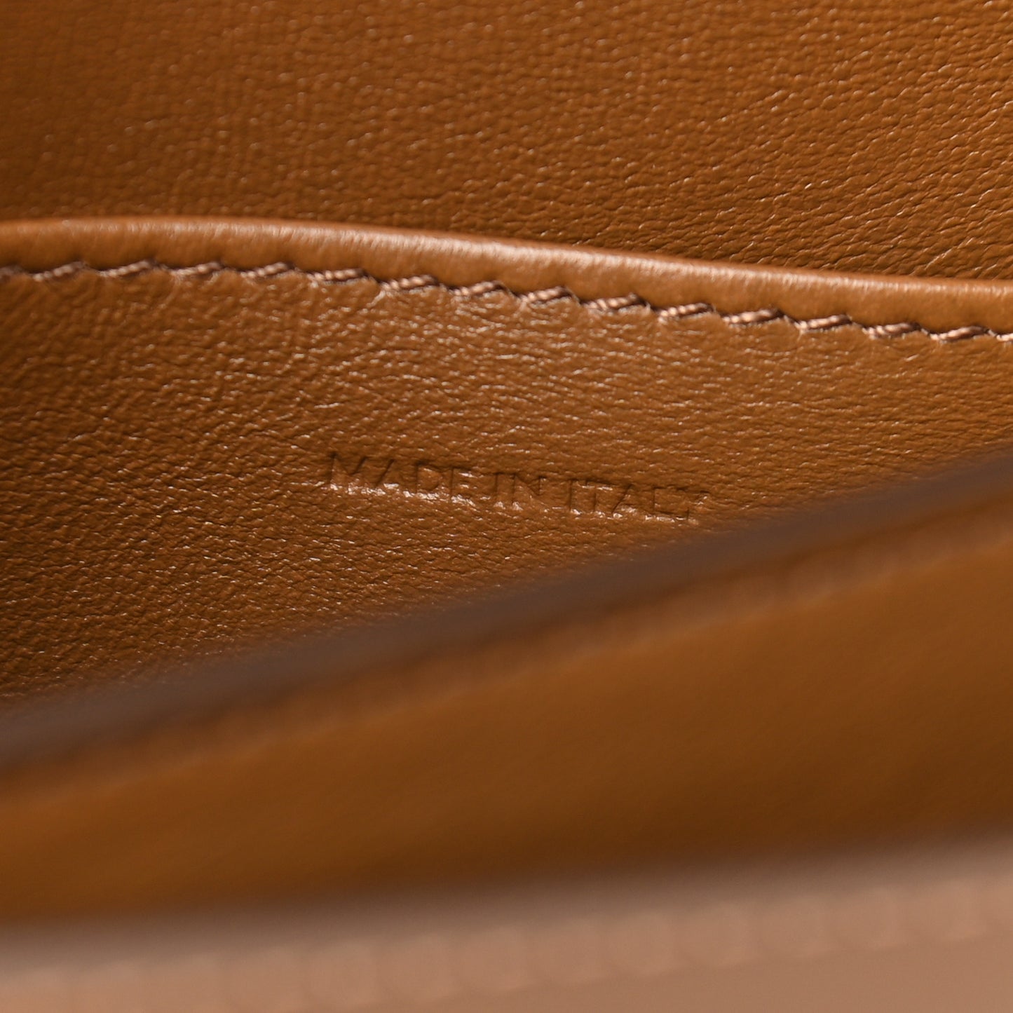 Box Calfskin Teen Classic Box Flap Bag Camel