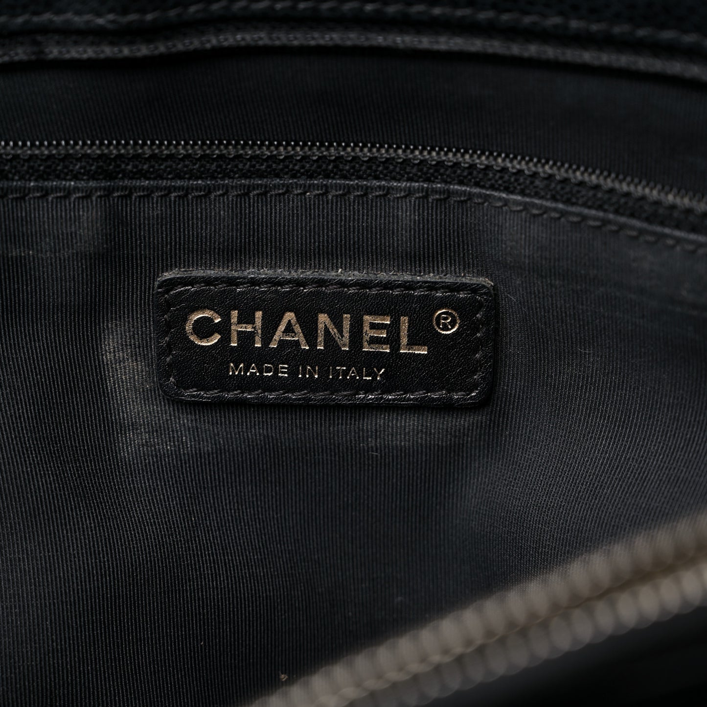 Caviar Quilted Grand Shopping Tote GST Black