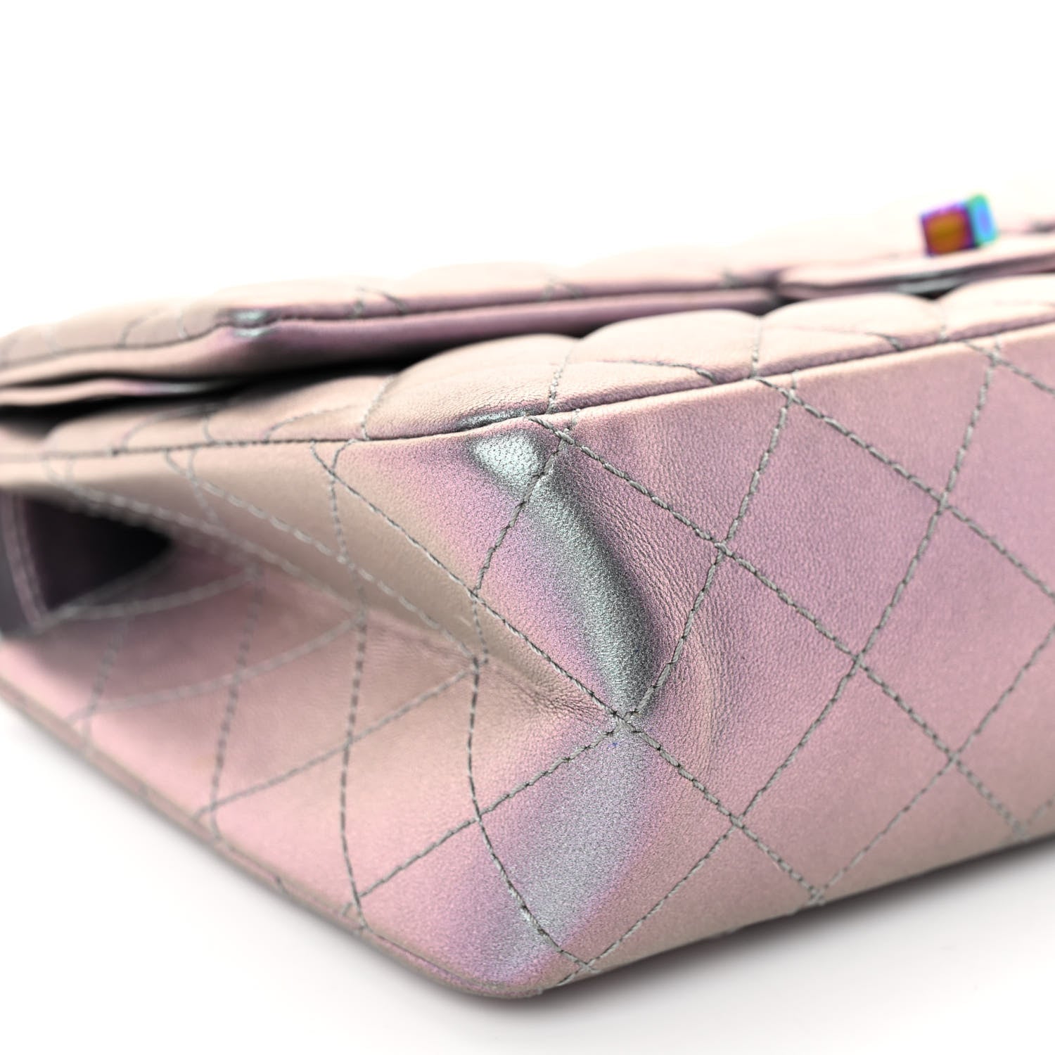 Chanel Iridescent Lambskin Quilted 2.55 Reissue 226 Flap Light Purple 6 of 10