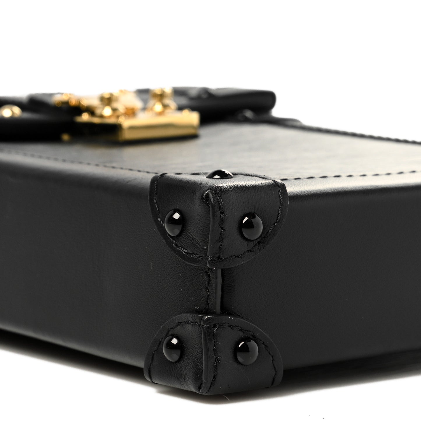 Epi Pochette Trunk Verticale Black