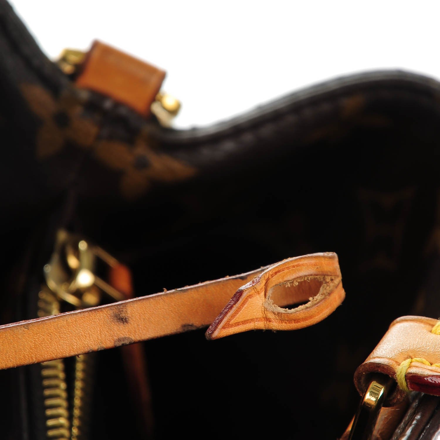 Louis Vuitton Monogram Montaigne GM 10 of 10