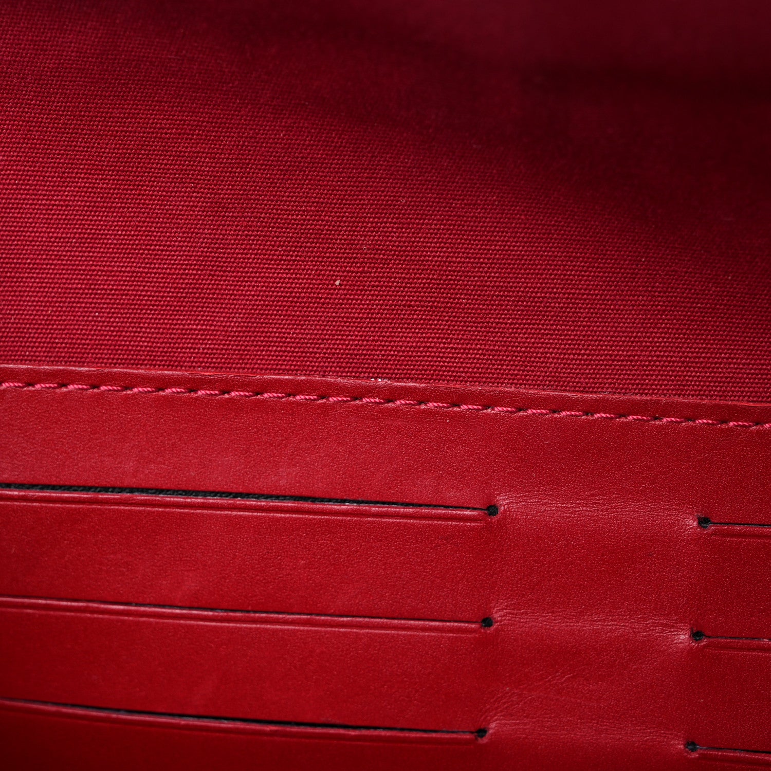 Louis Vuitton Vernis Sunset Boulevard Pomme D'Amour 9 of 15