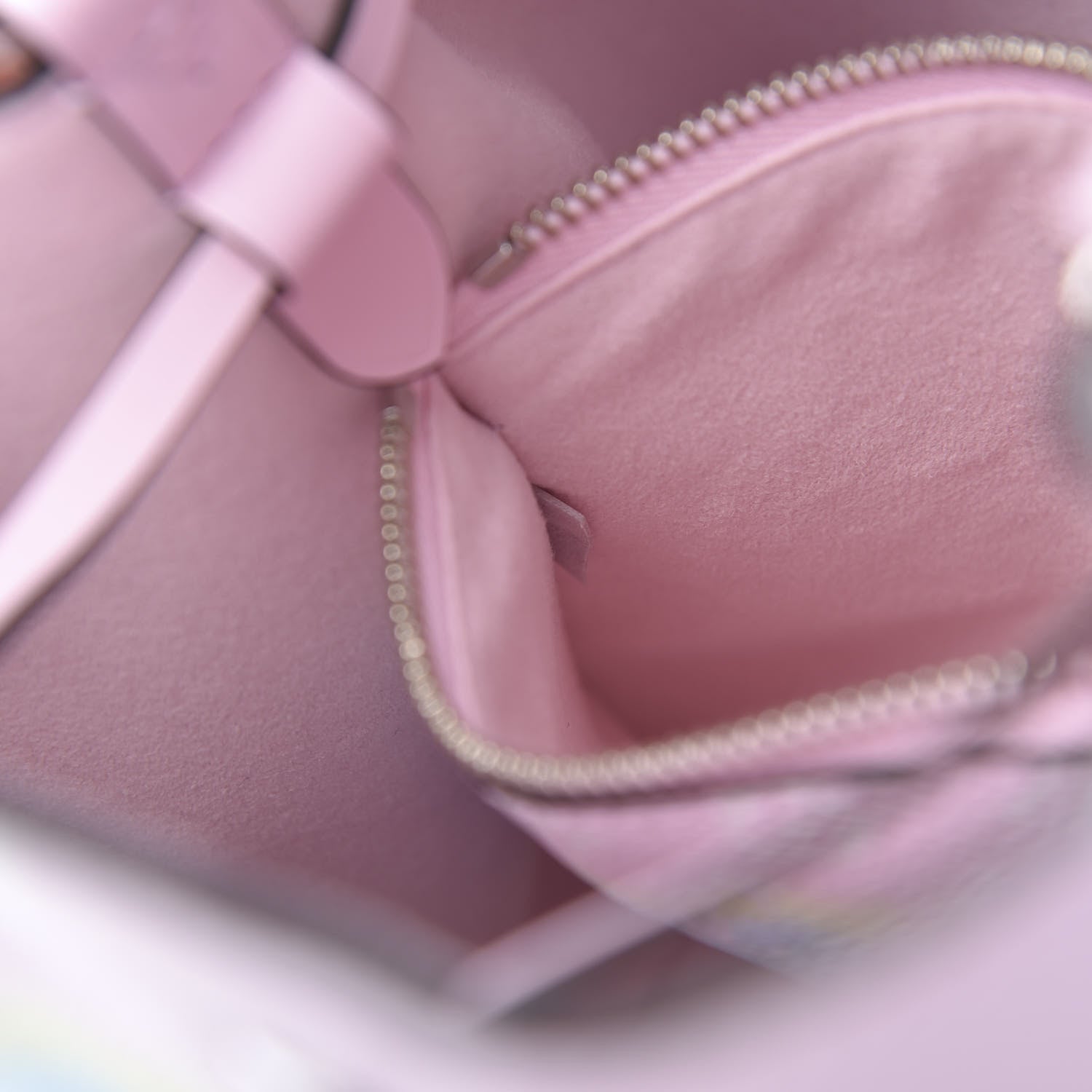 Louis Vuitton Monogram Escale Neonoe MM Pastel 9 of 14