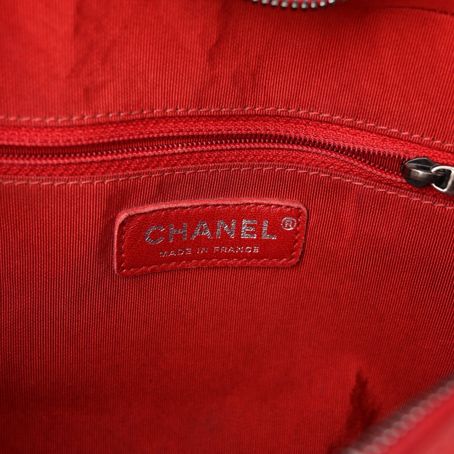 Crumpled Calfskin Quilted Small Casual Rock Flap Red