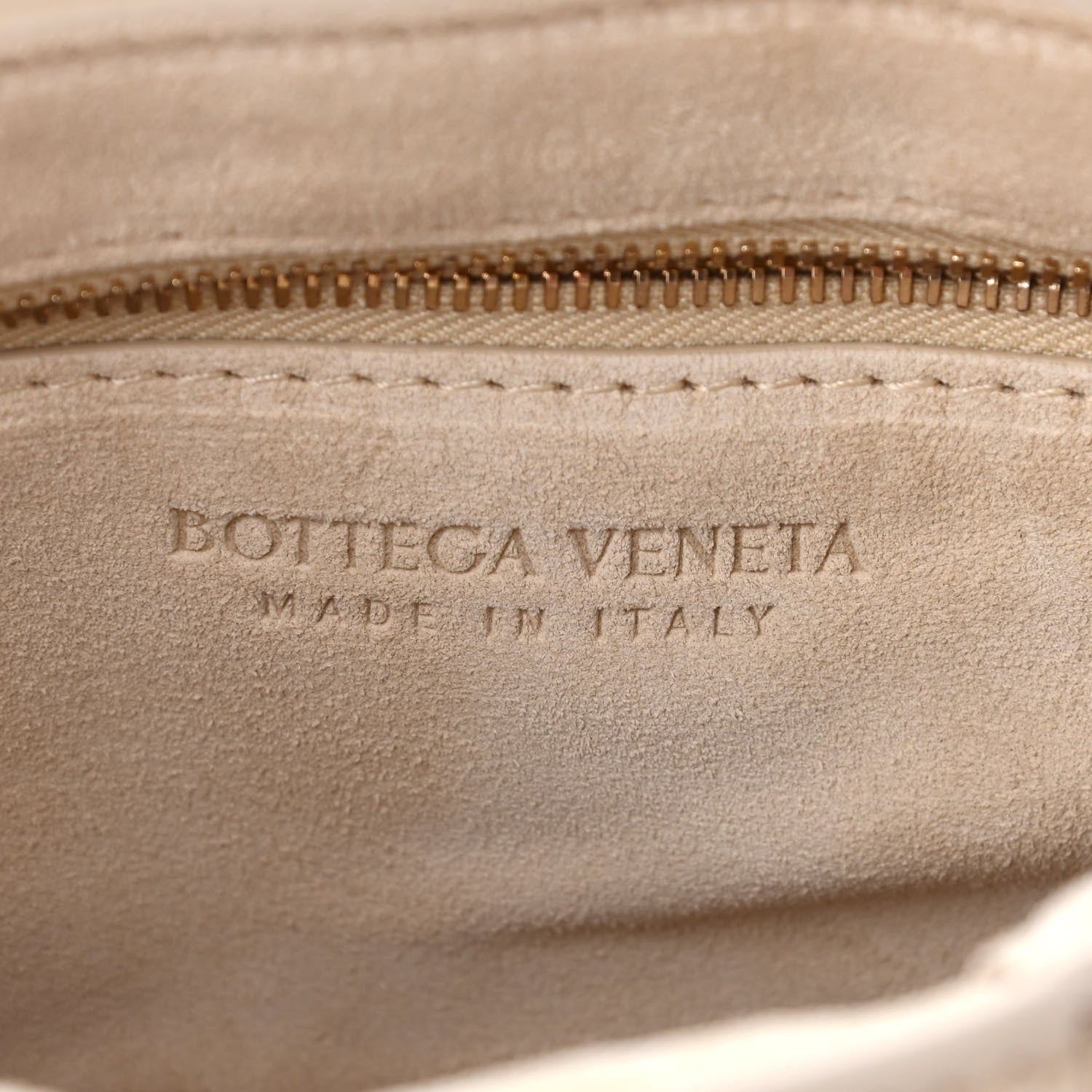 Bottega Veneta Suede Maxi Intrecciato Padded Chain Cassette Crossbody Bag Sand 5 of 8