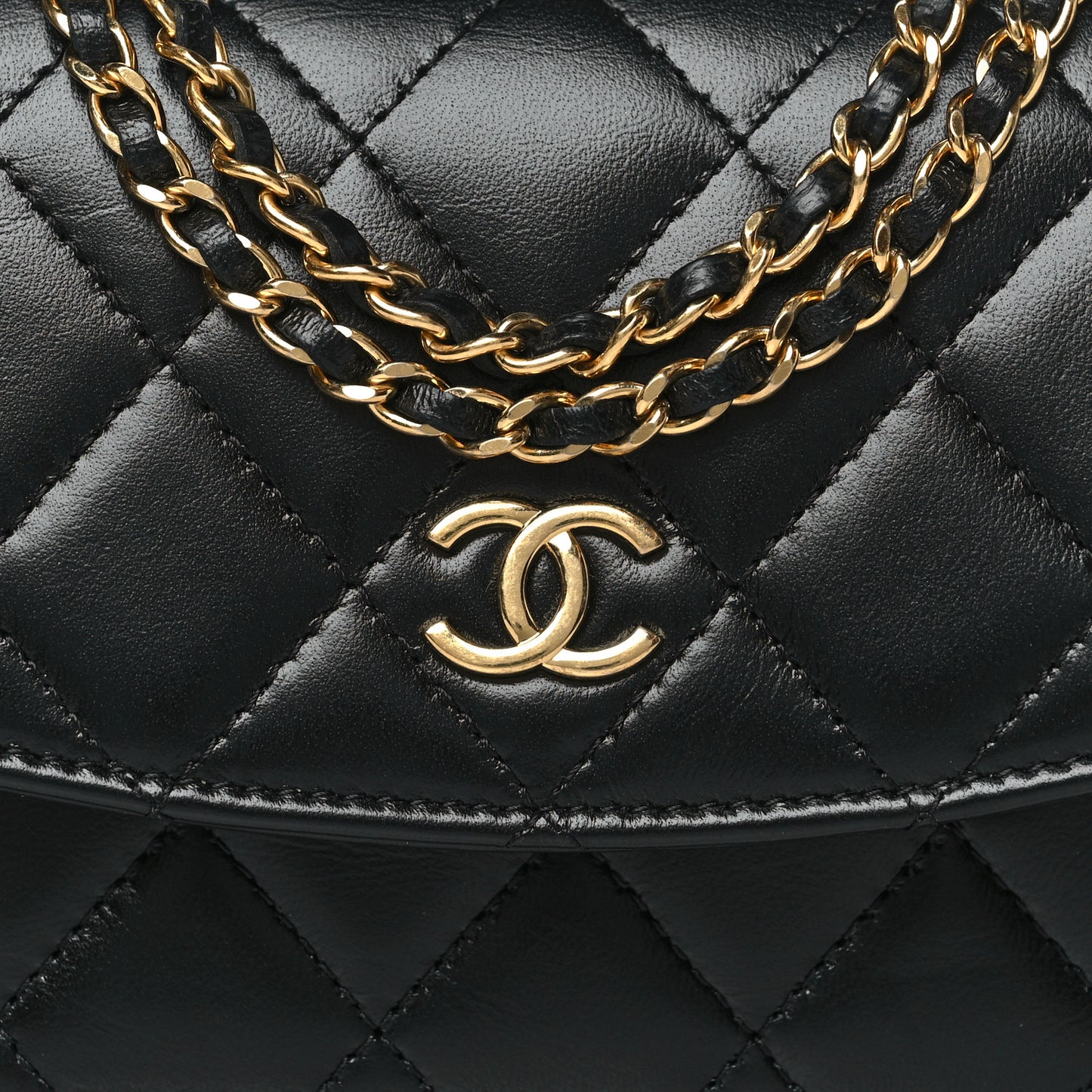 Lambskin Quilted Phone Holder Flap Black