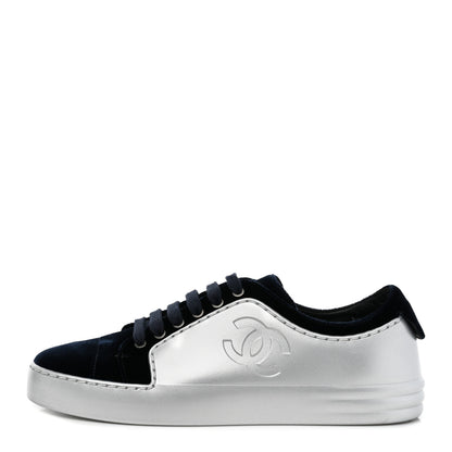 Chanel Calfskin Velvet Womens CC Sneakers 37 Navy 1 of 8