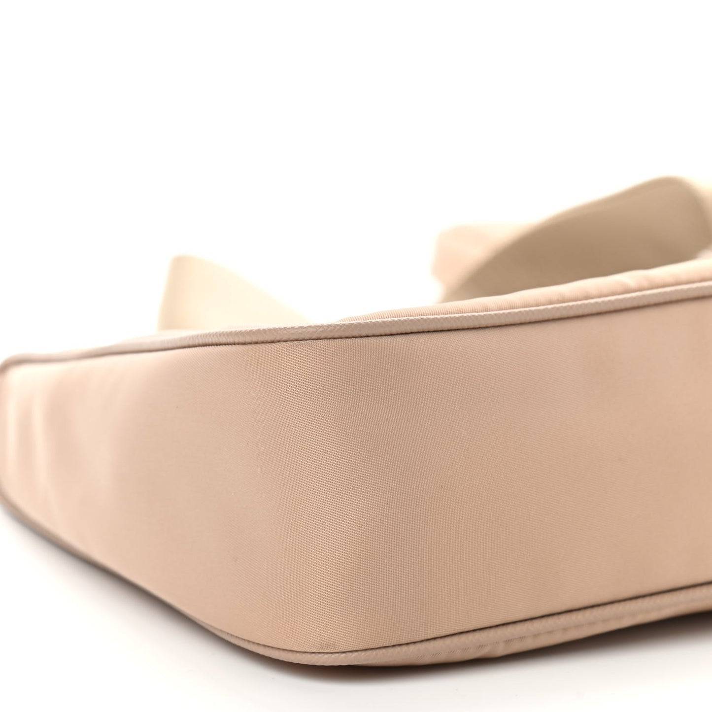 Nylon Re-Edition 2005 Shoulder Bag Cammeo