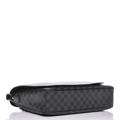 Louis Vuitton Damier Graphite Daniel GM 4 of 8