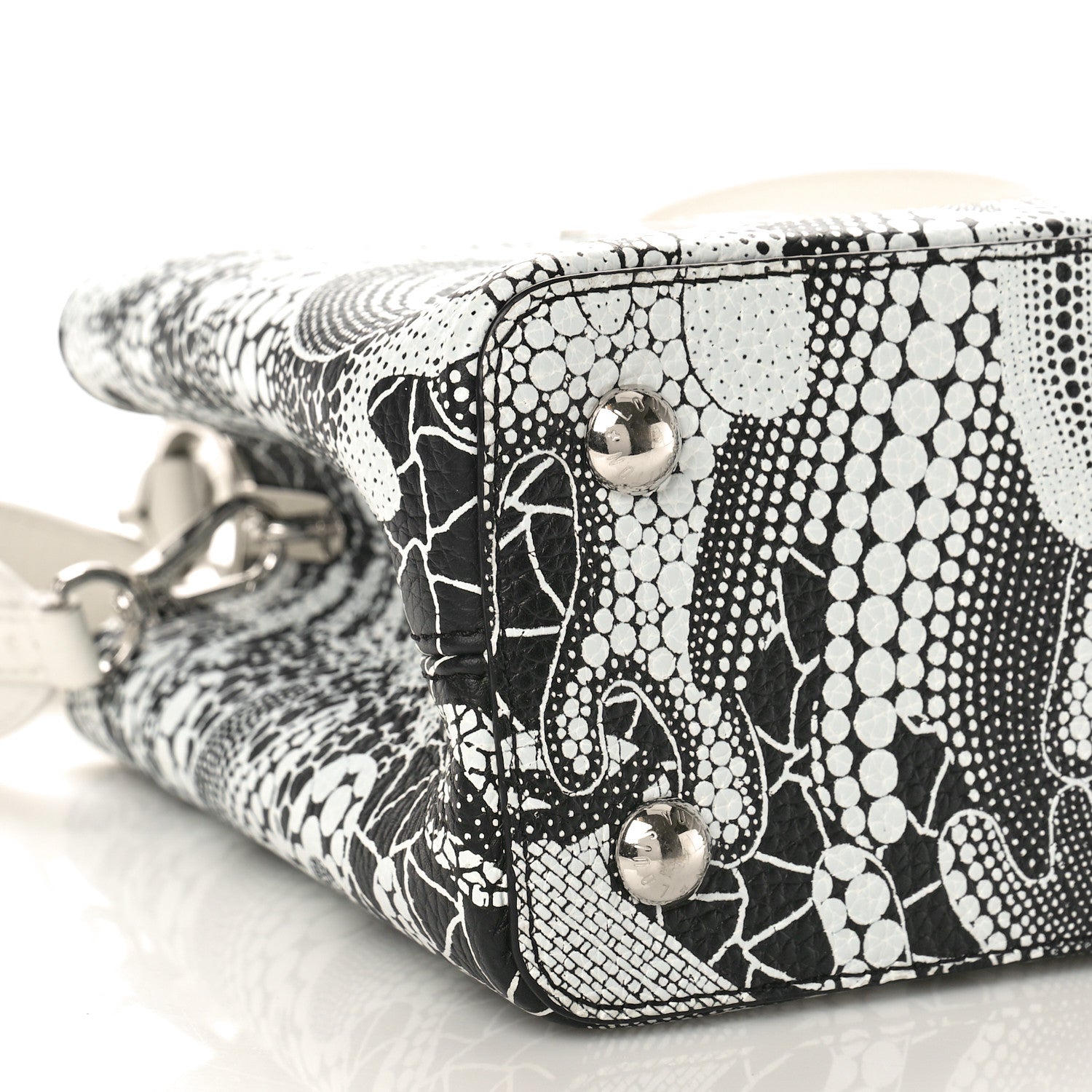 Louis Vuitton LV X YK Taurillon Psychedelic Capucines MM Black White 8 of 11