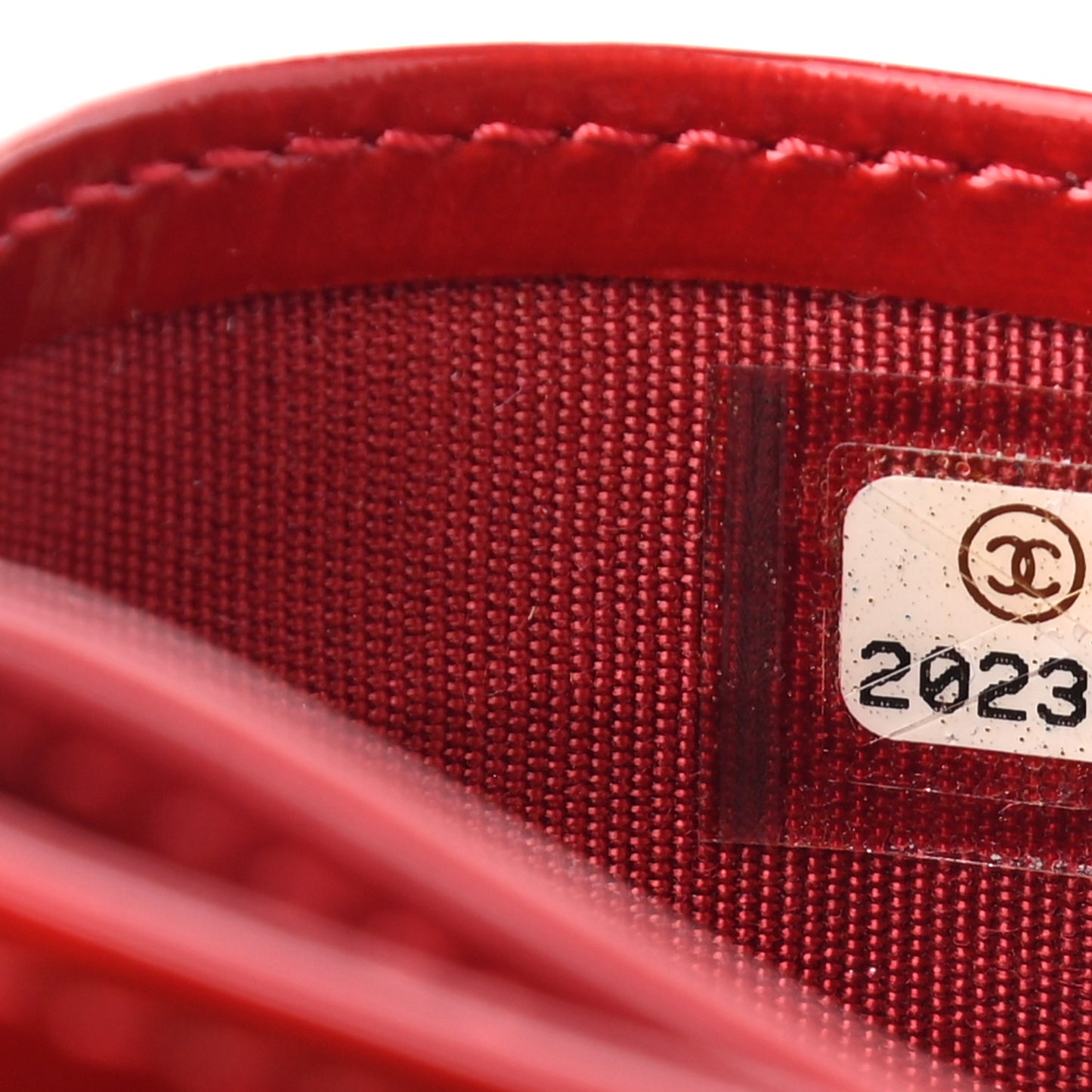 Patent Quilted Brilliant Card Holder Red