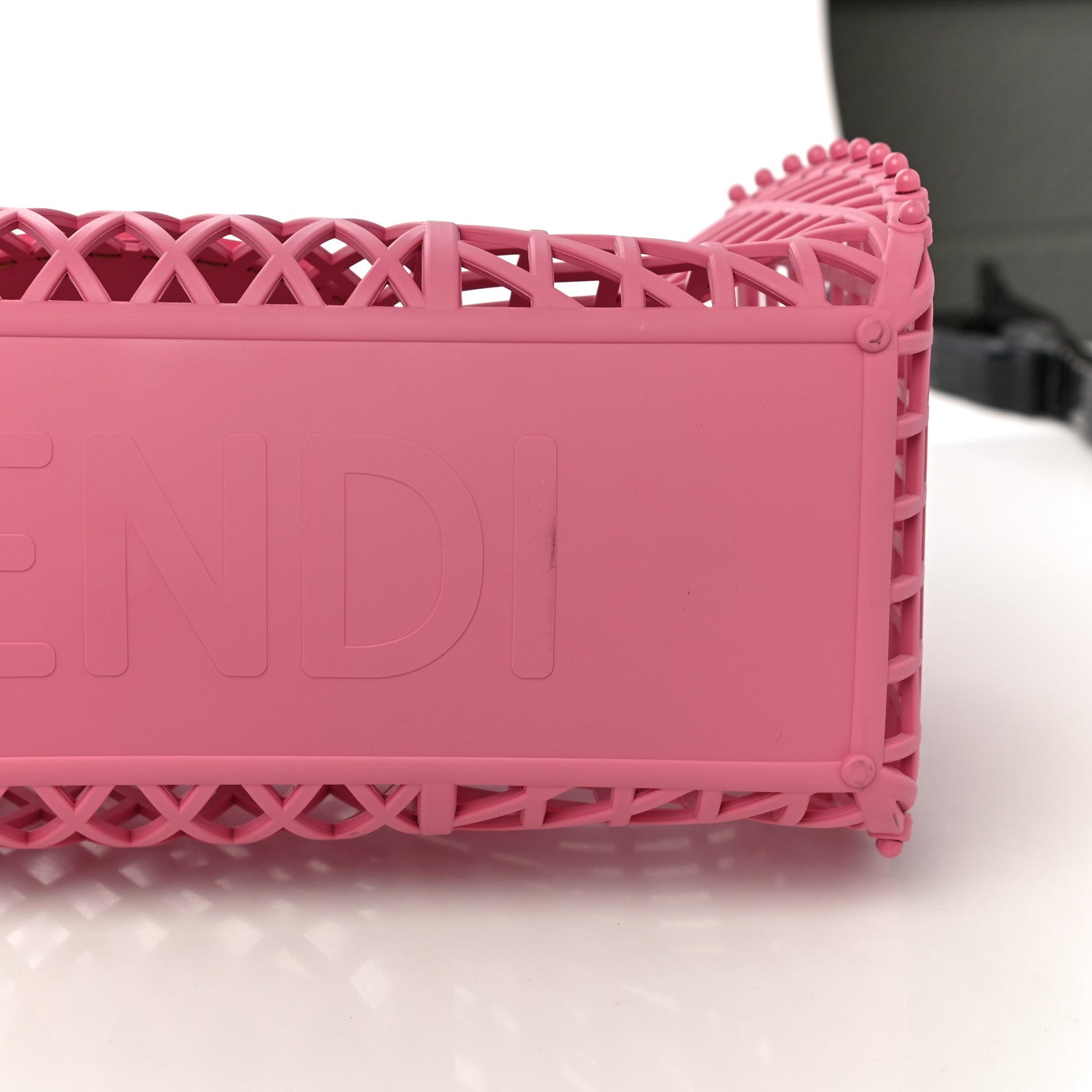 Fendi Recycled Plastic Vitello Liberty Matte Small Fendi Basket Rosa 12 of 13