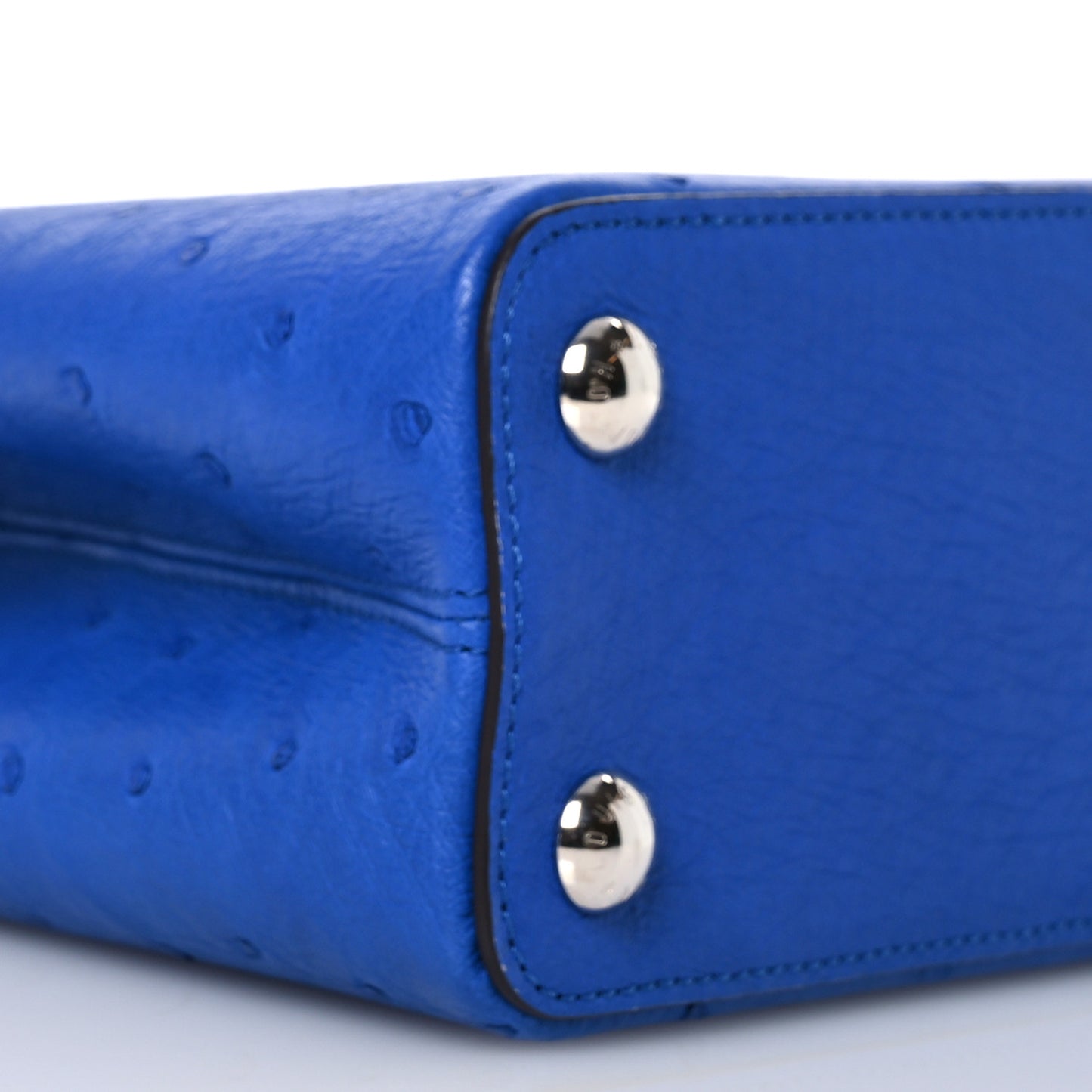 Ostrich Capucines BB Saphir