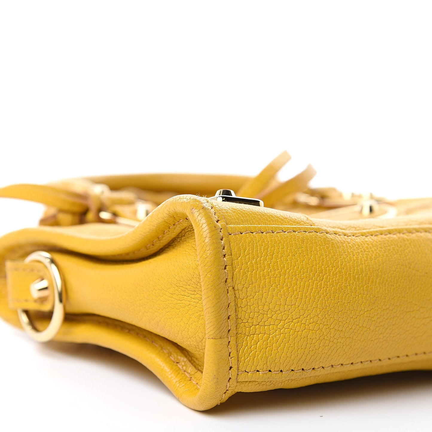 Chevre Silver Metallic Edge Hardware Nano City Jaune Epi