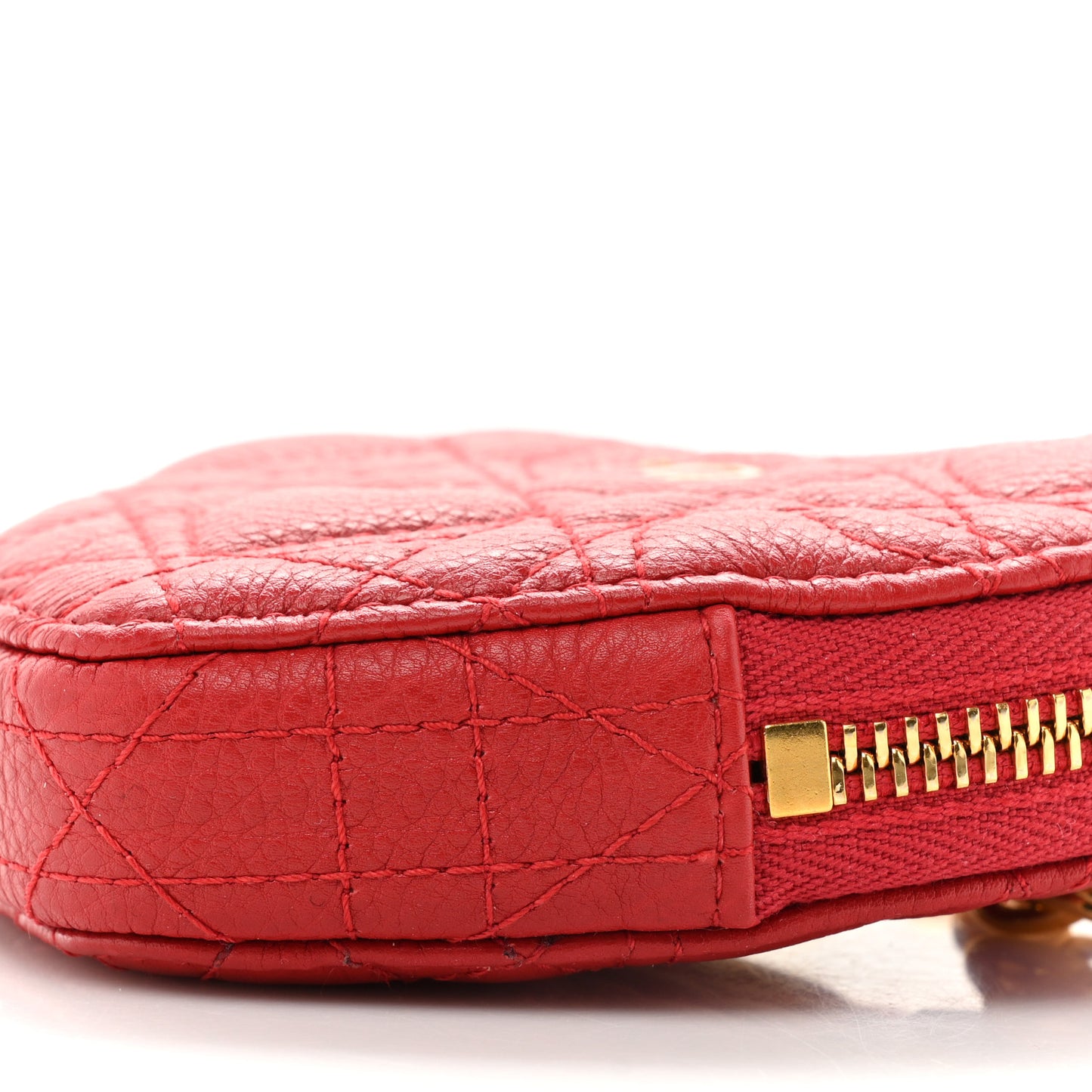 Calfskin Cannage Dioramour Caro Heart Pouch With Chain Bright Red