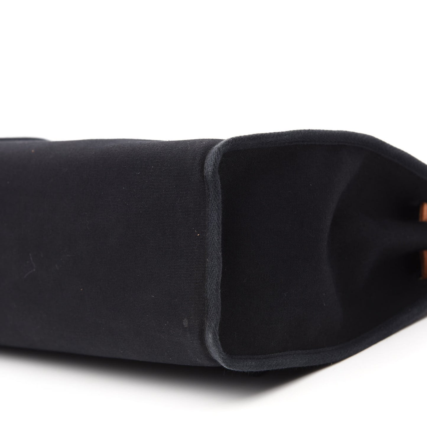 Toile Vache Calfskin Herbag 30 PM Black Natural