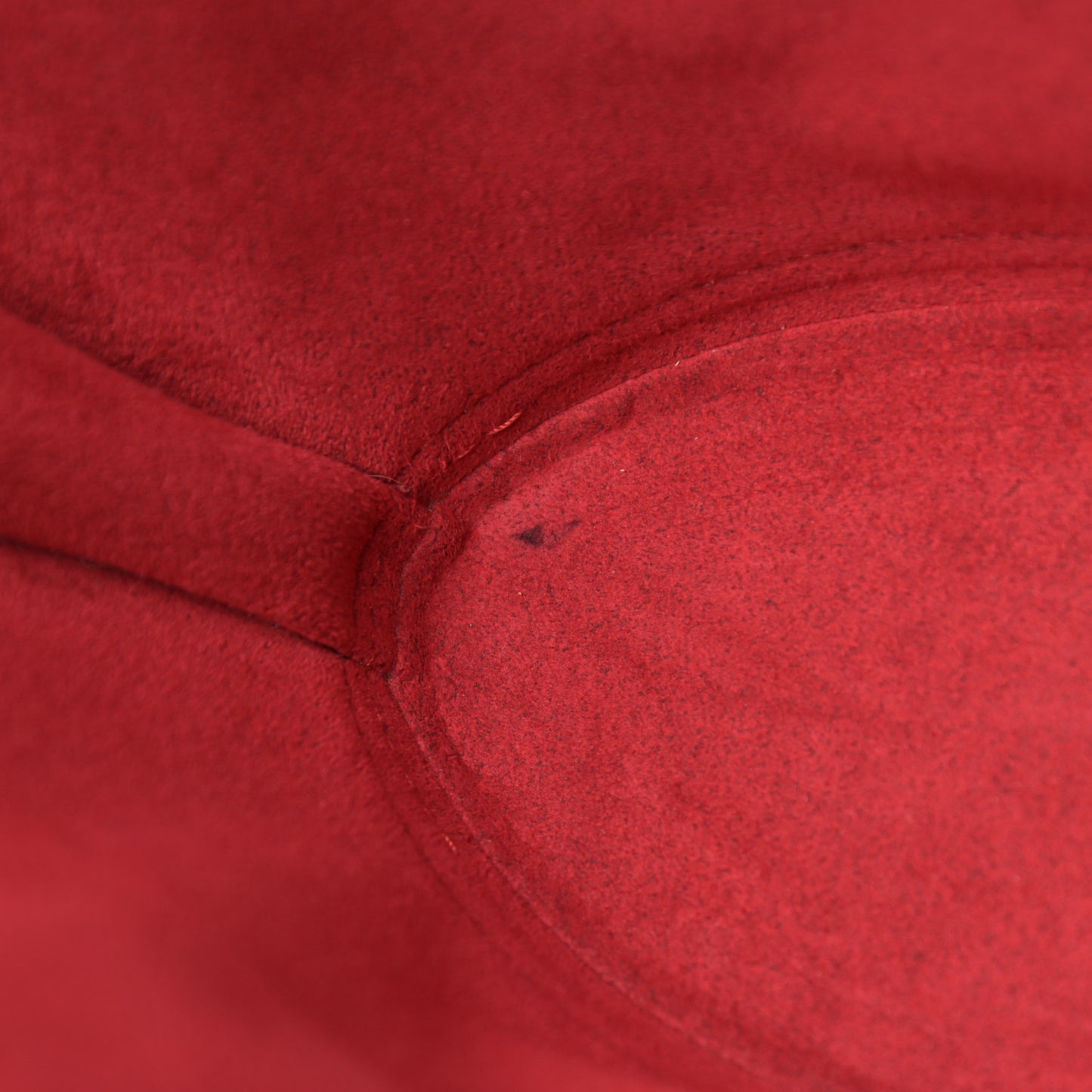 Epi Saint Jacques PM Long Straps Red