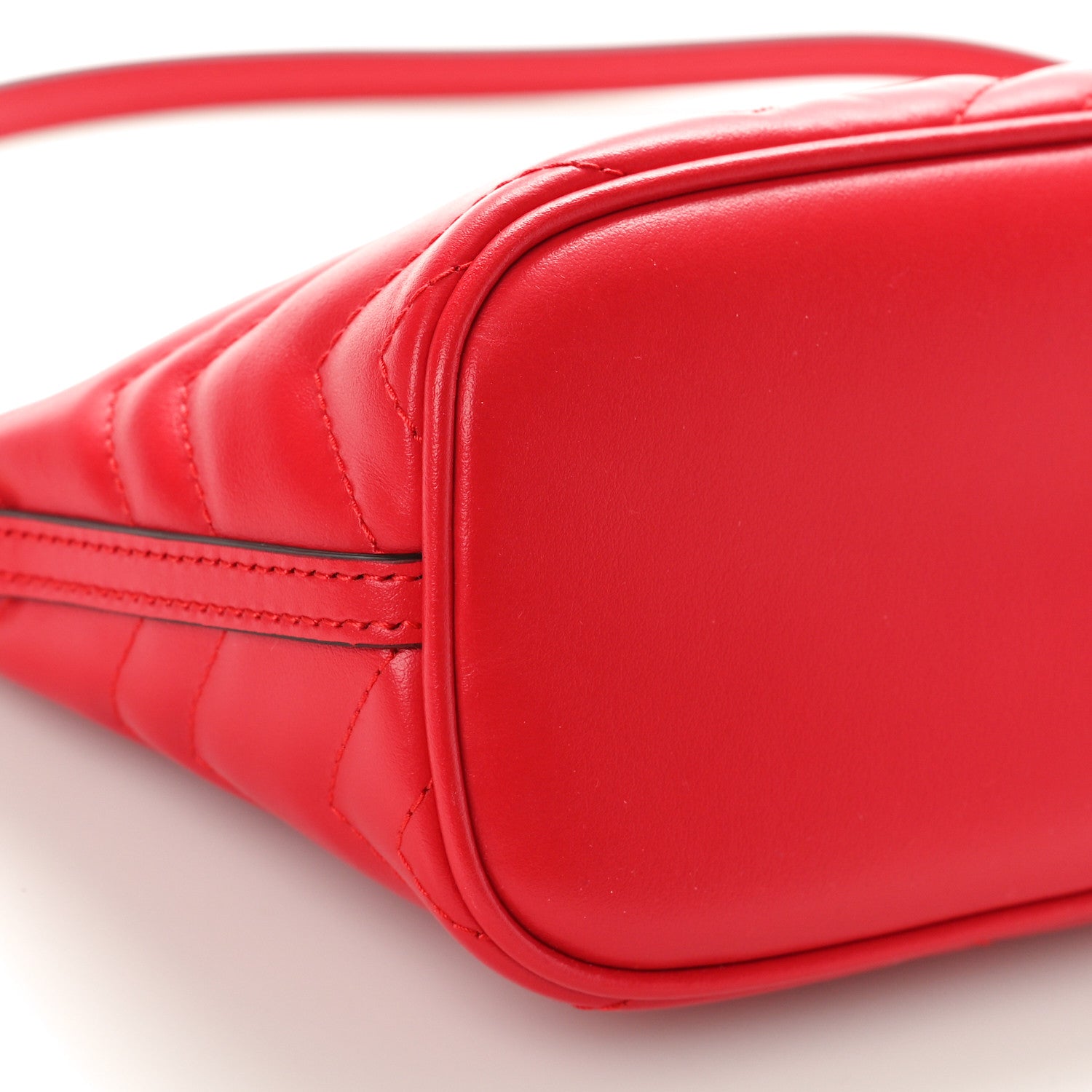 Gucci Calfskin Matelasse Chevron GG Marmont Sling Shoulder Bag Rosso 9 of 10