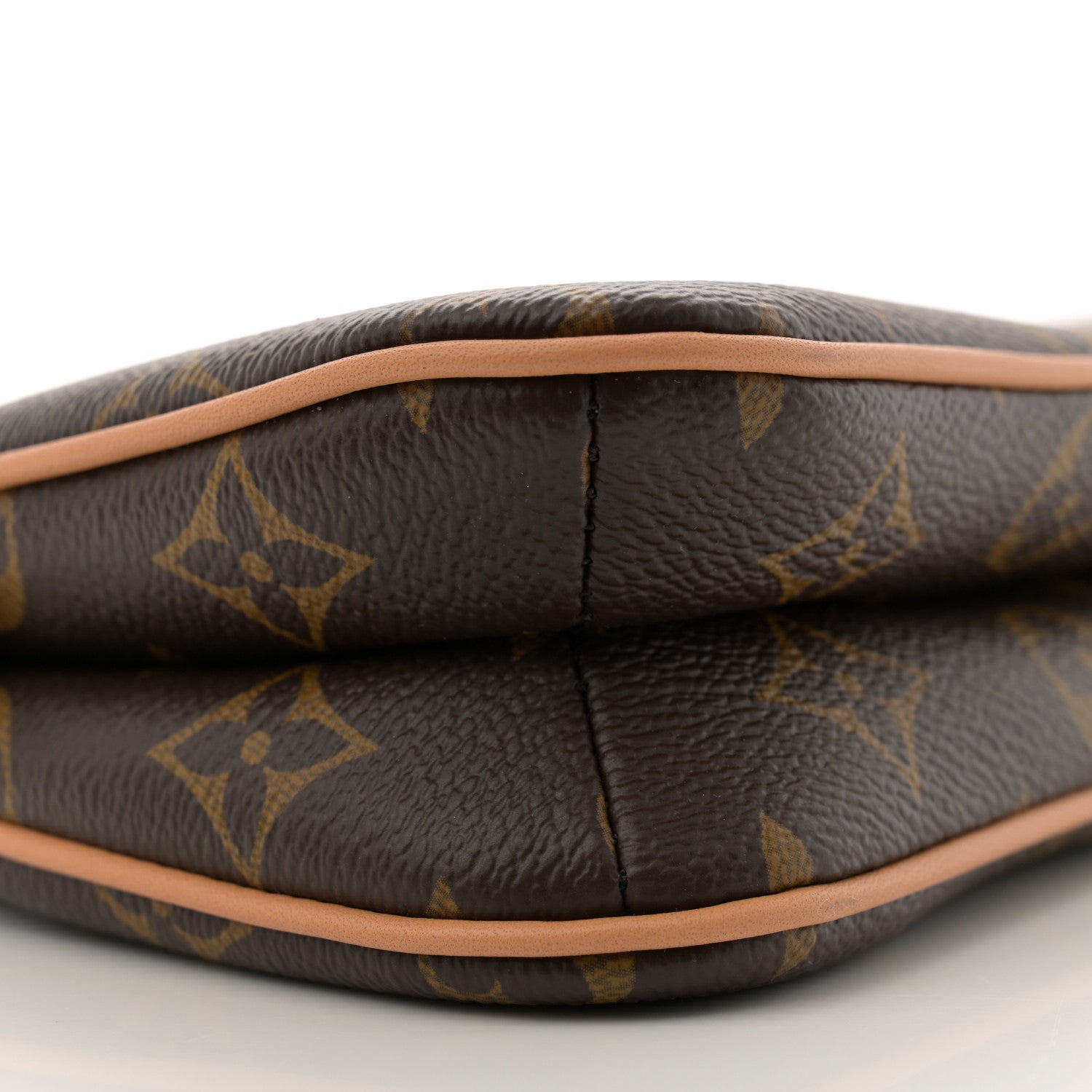 Louis Vuitton Monogram Liv Pochette 8 of 10