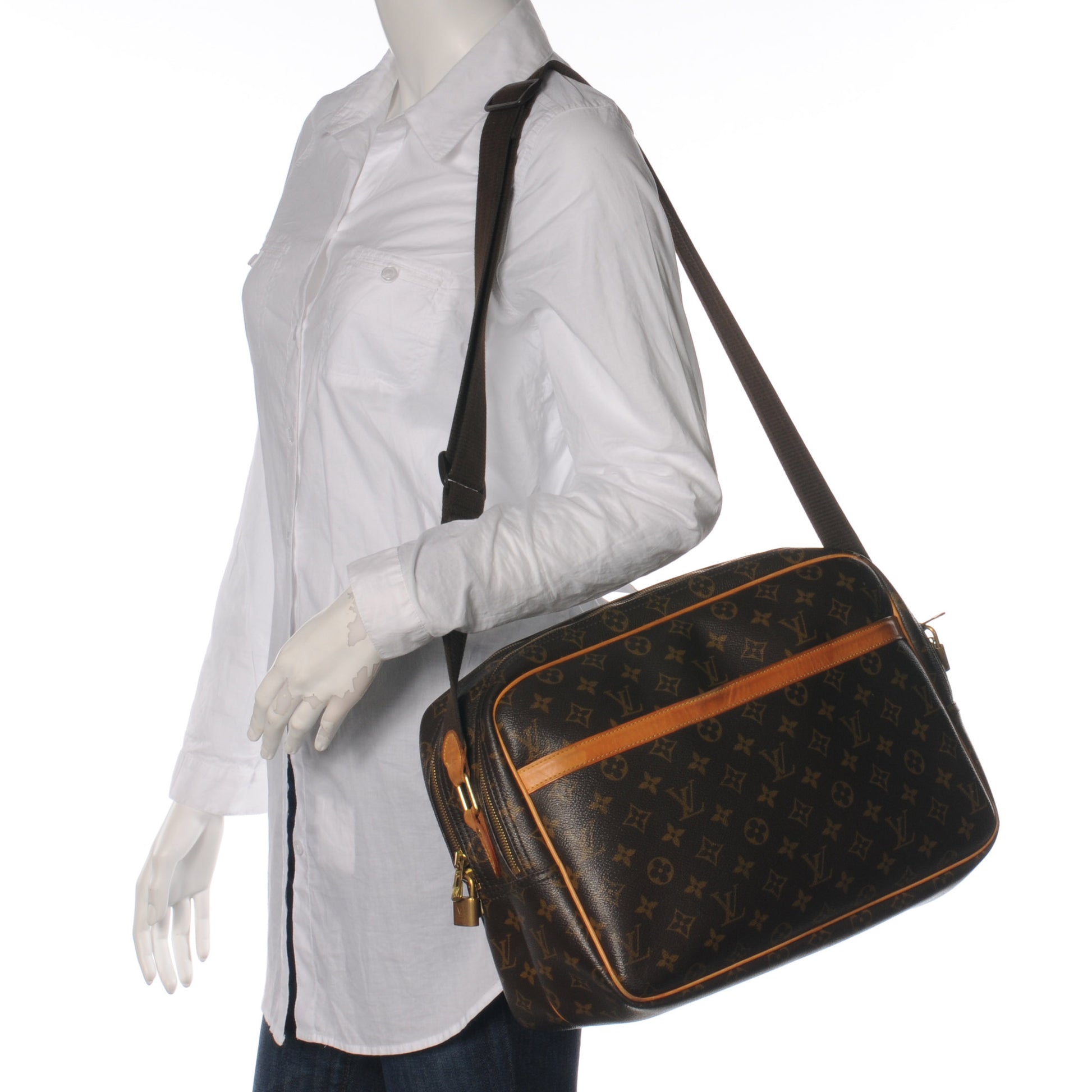 Louis Vuitton Monogram Reporter GM 2 of 8
