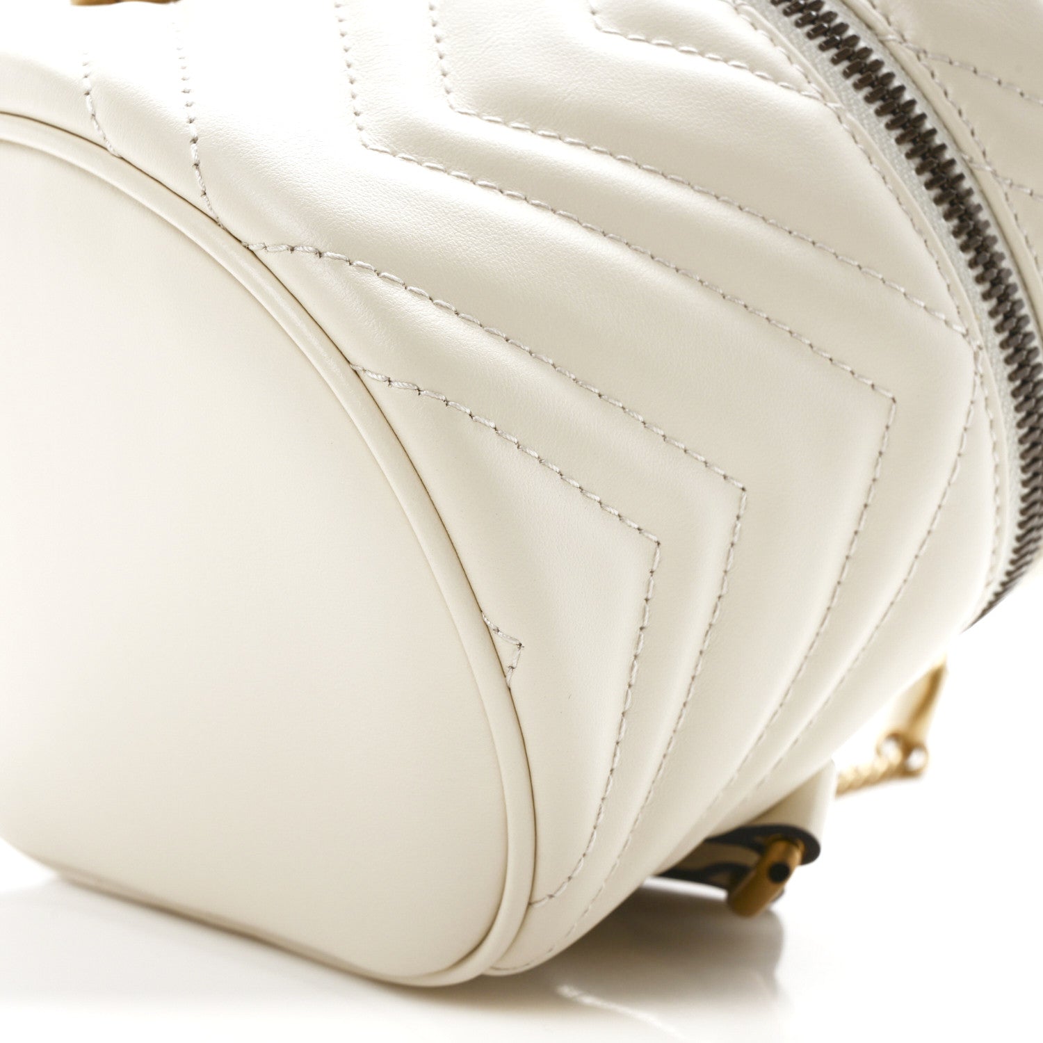 Gucci Calfskin Matelasse Mini GG Marmont Round Backpack White 9 of 11