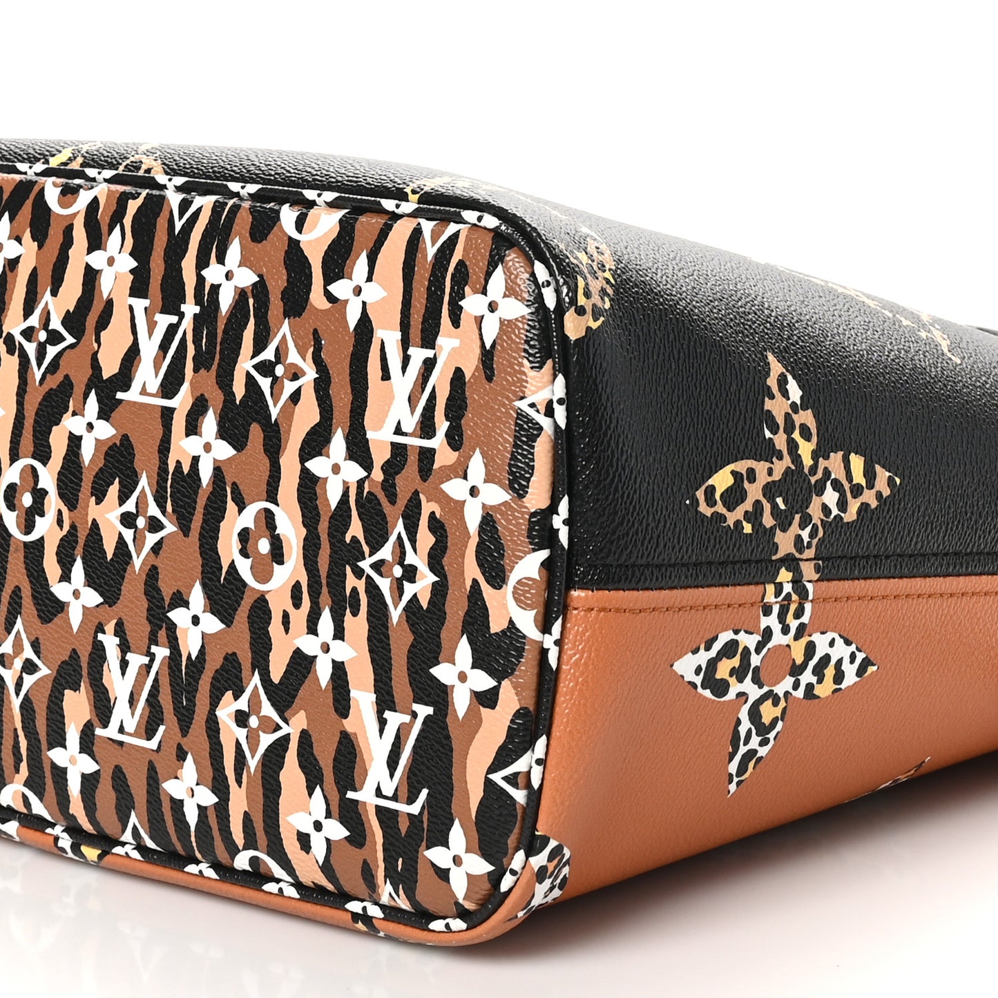 Monogram Giant Jungle Neverfull MM Black