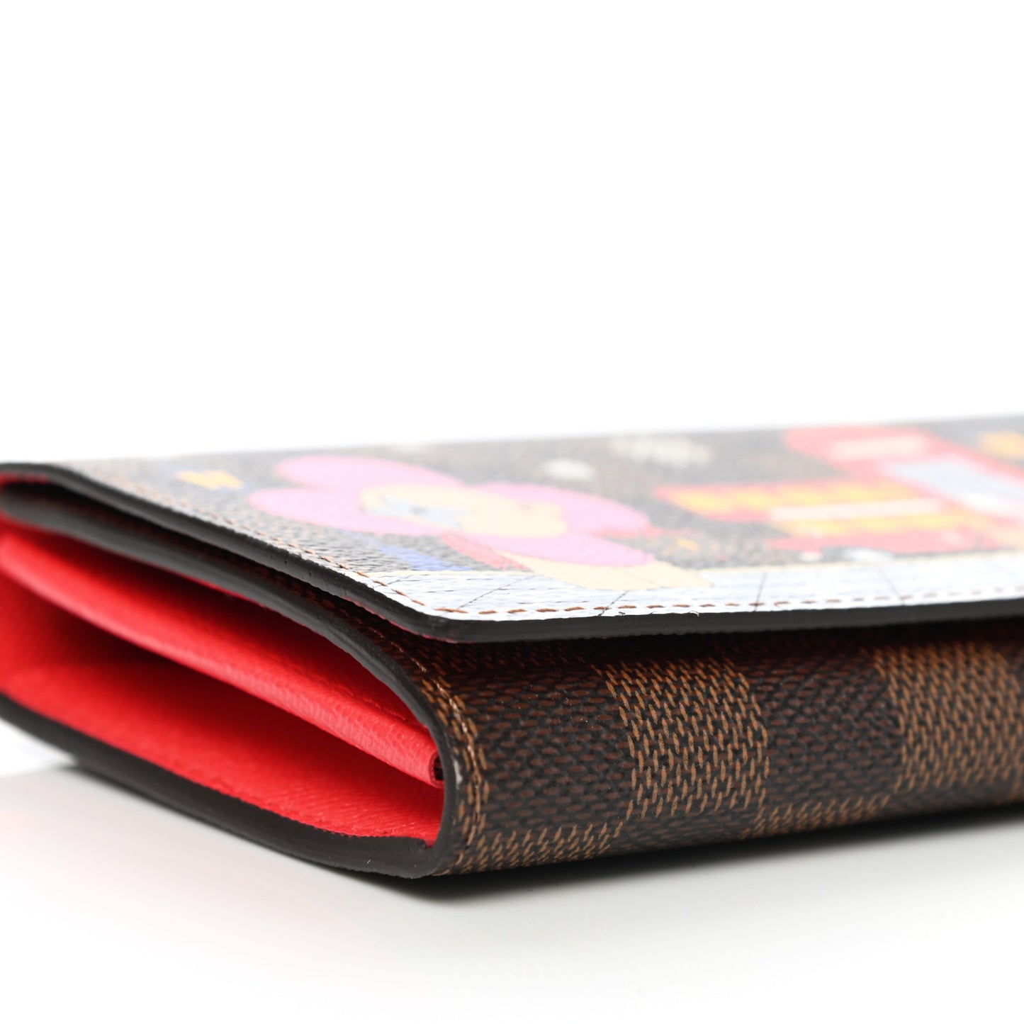 Damier Ebene 2021 Christmas Animation London Sarah Wallet