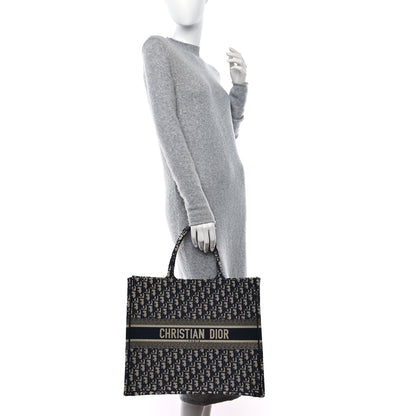 Christian Dior Oblique Large Book Tote Blue Multicolor 2 of 9