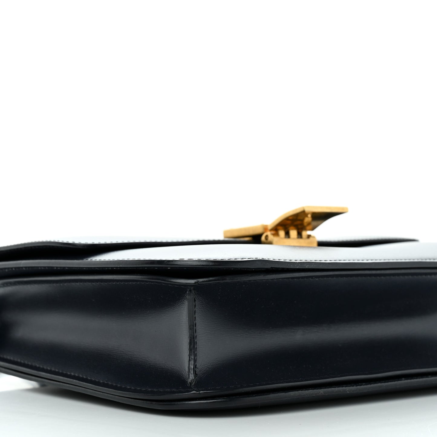 Box Calfskin Medium Classic Box Flap Bag Navy