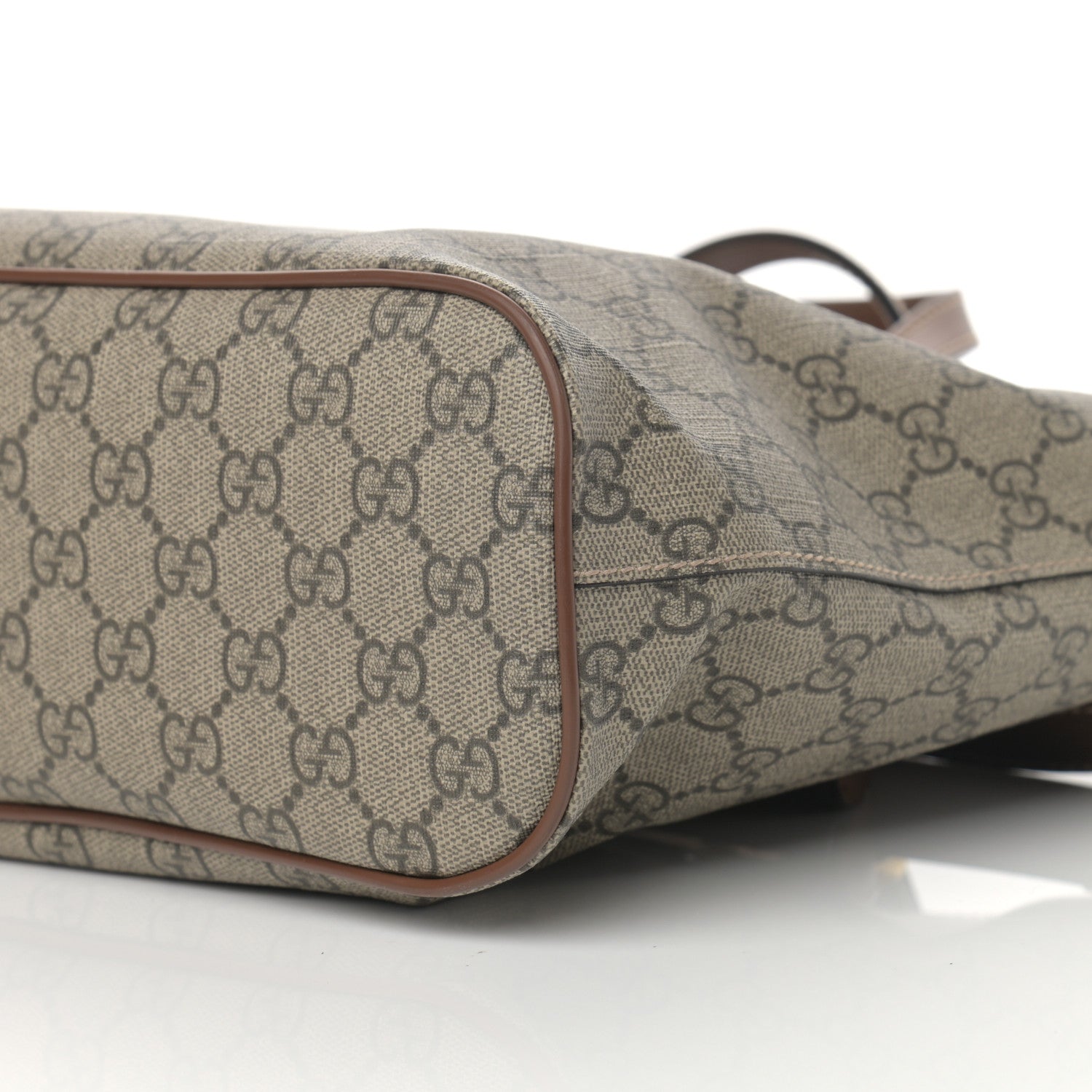 Gucci Soft GG Supreme Monogram Small Crossbody Tote Beige Cuir 10 of 13